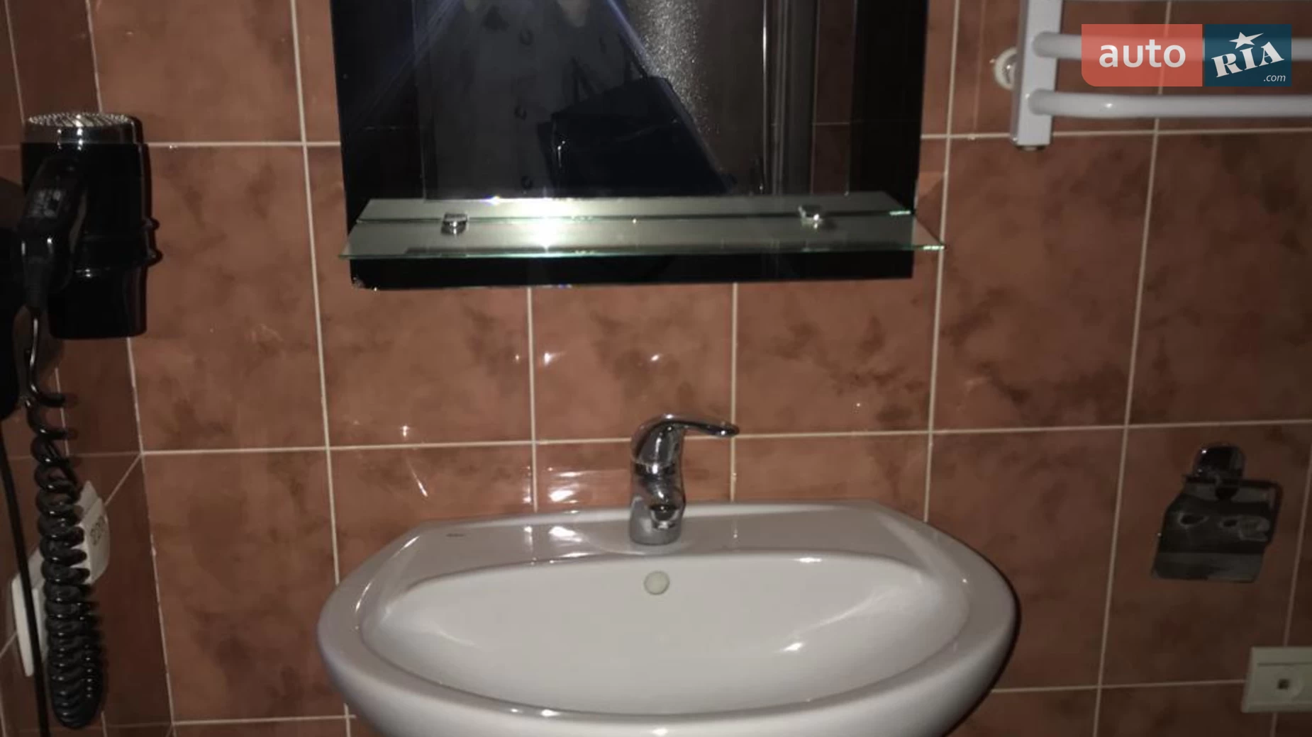 Сдается в аренду офис 17 кв. м в бизнес-центре, цена: 3500 грн - фото 2