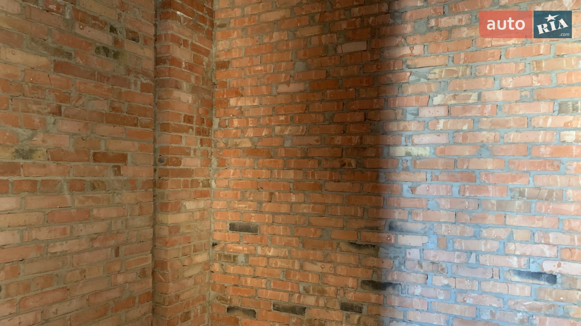 Продается дом на 2 этажа 172 кв. м с участком, цена: 160000 $ - фото 3