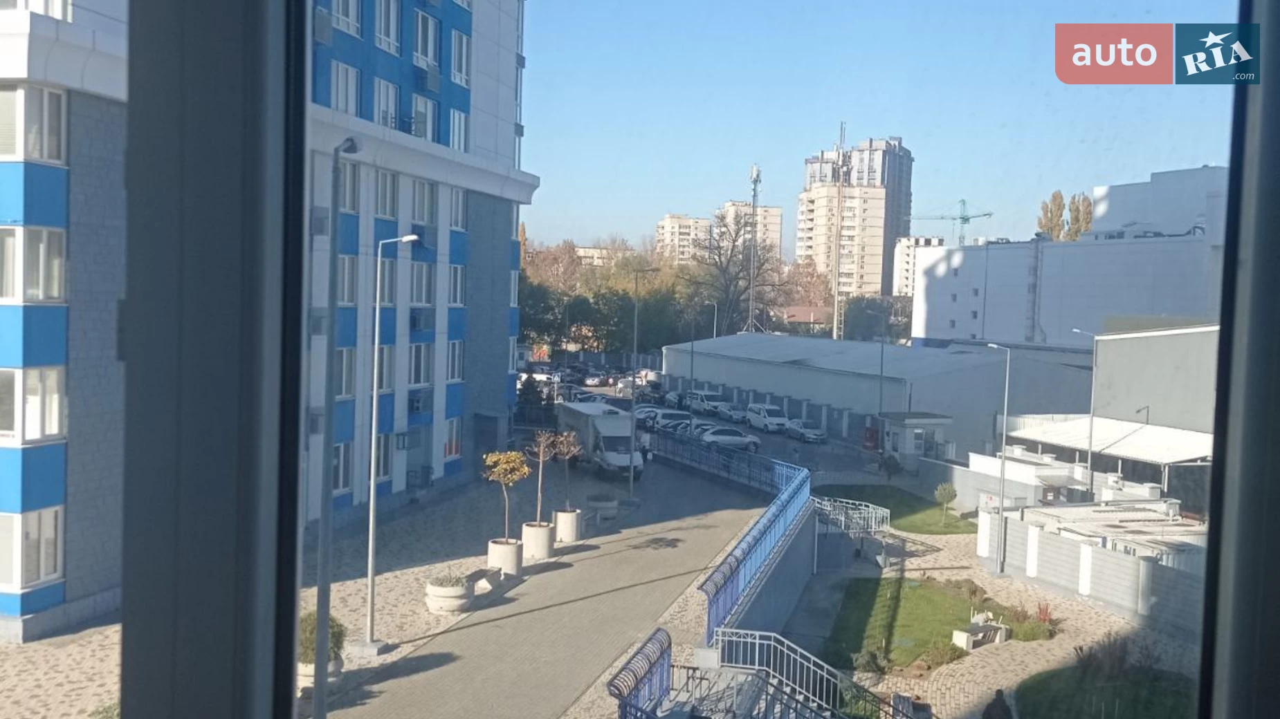 Продається 2-кімнатна квартира 65.5 кв. м у Одесі, вул. Георгія Липського(Толбухіна) - фото 2