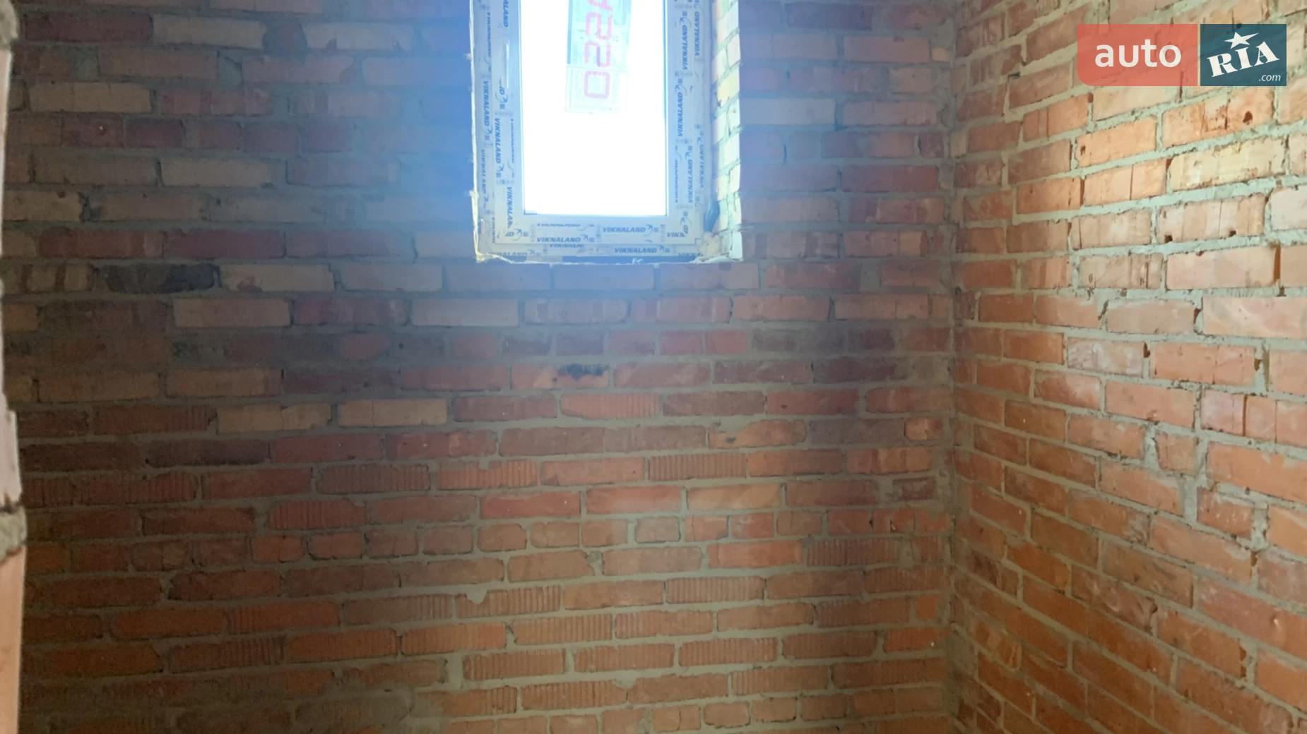 Продается дом на 2 этажа 170 кв. м с камином, цена: 140000 $ - фото 4