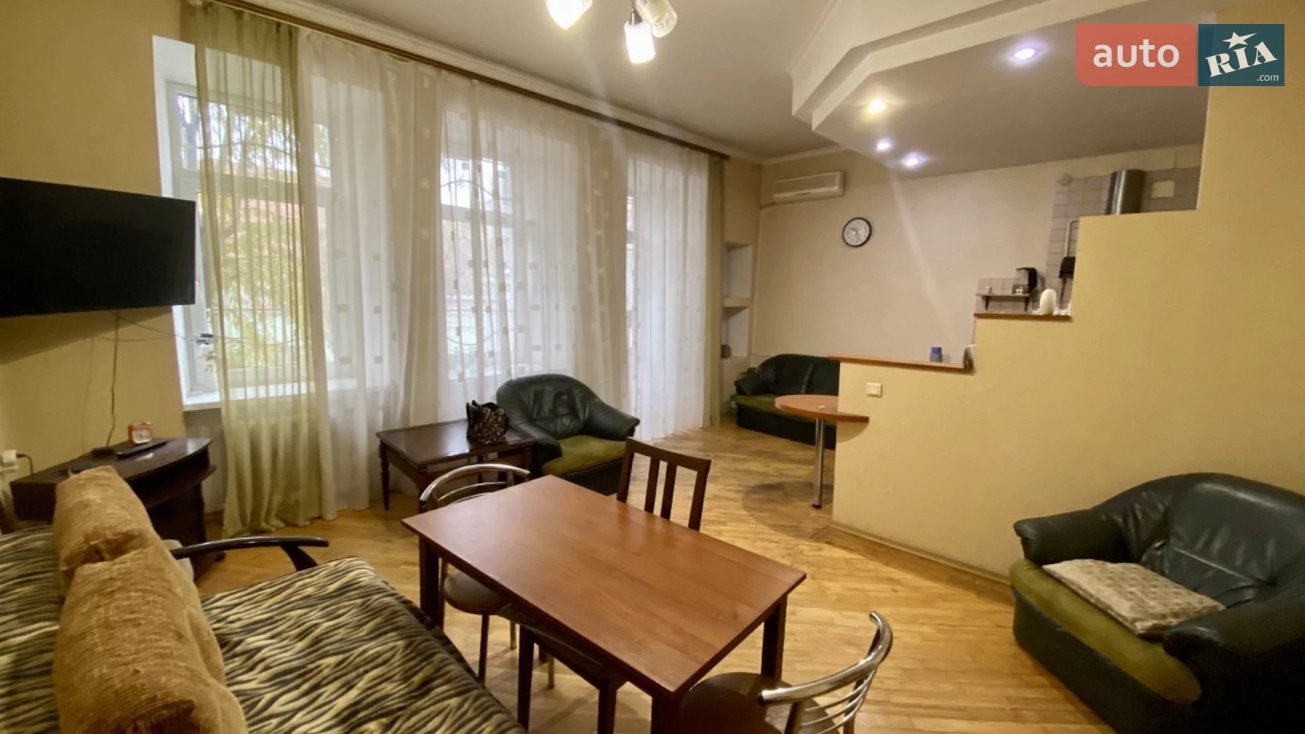 Продається 1-кімнатна квартира 48.9 кв. м у Одесі, вул. Осипова - фото 2