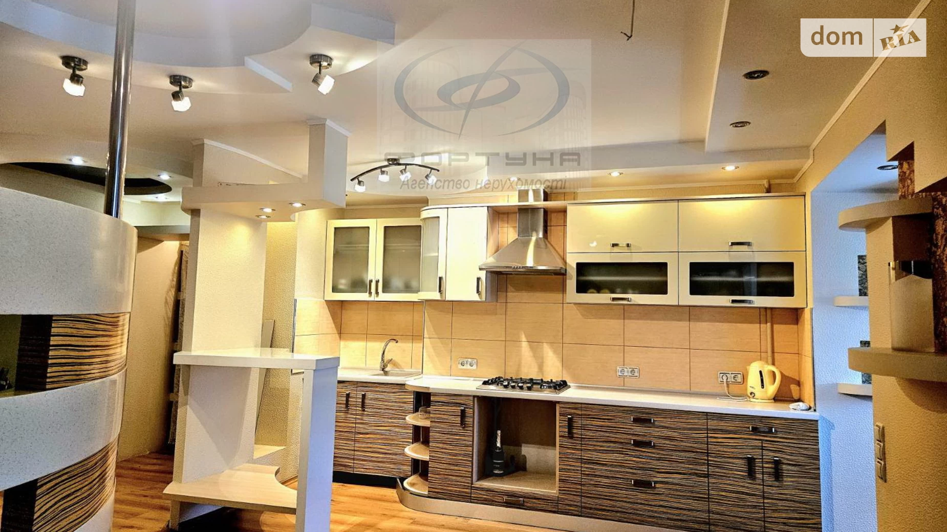 Продается 3-комнатная квартира 100 кв. м в Черкассах, ул. Крещатик - фото 2