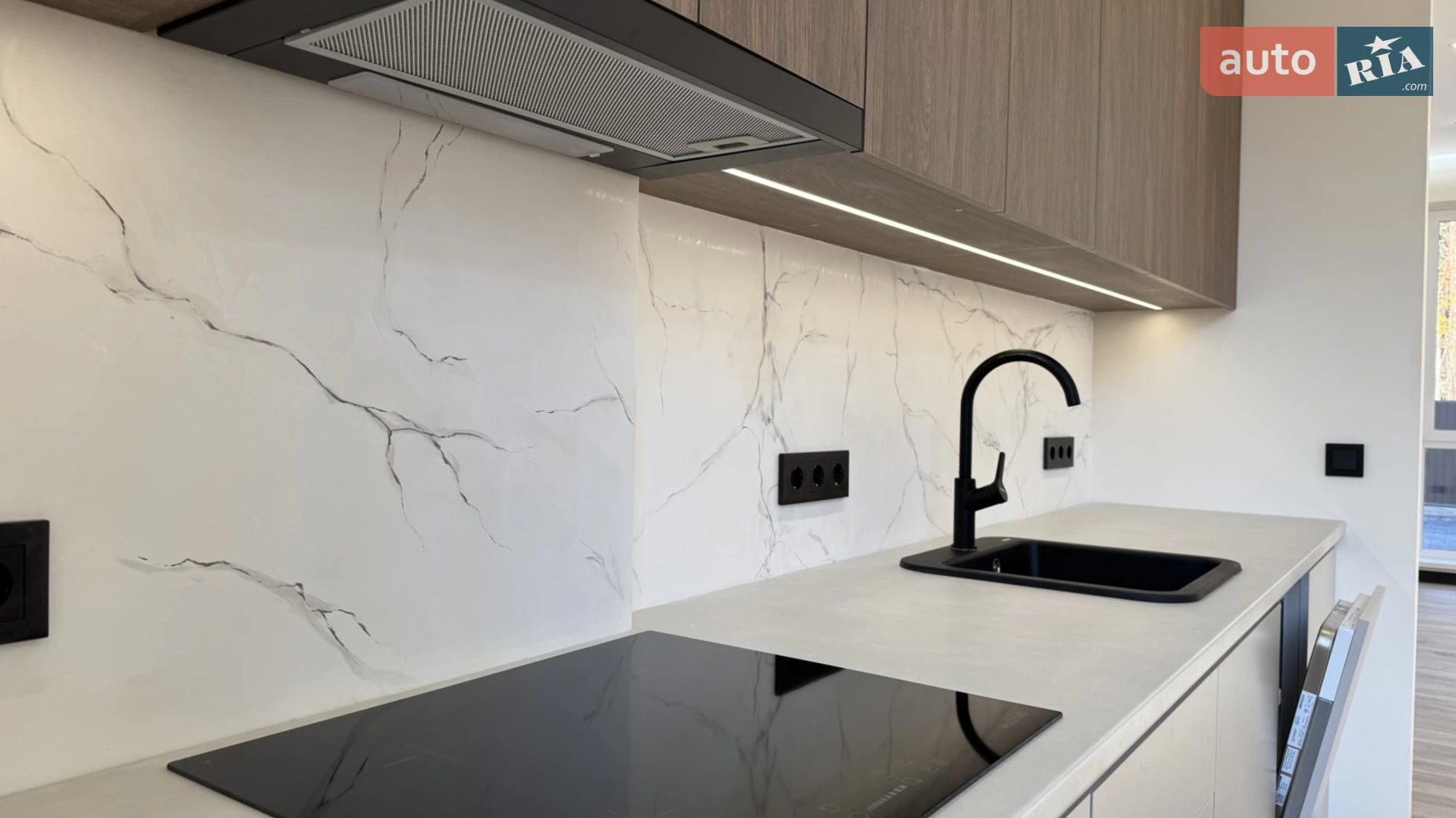 Сдается в аренду дом на 2 этажа 128 кв. м с мансардой, цена: 2500 $ - фото 5