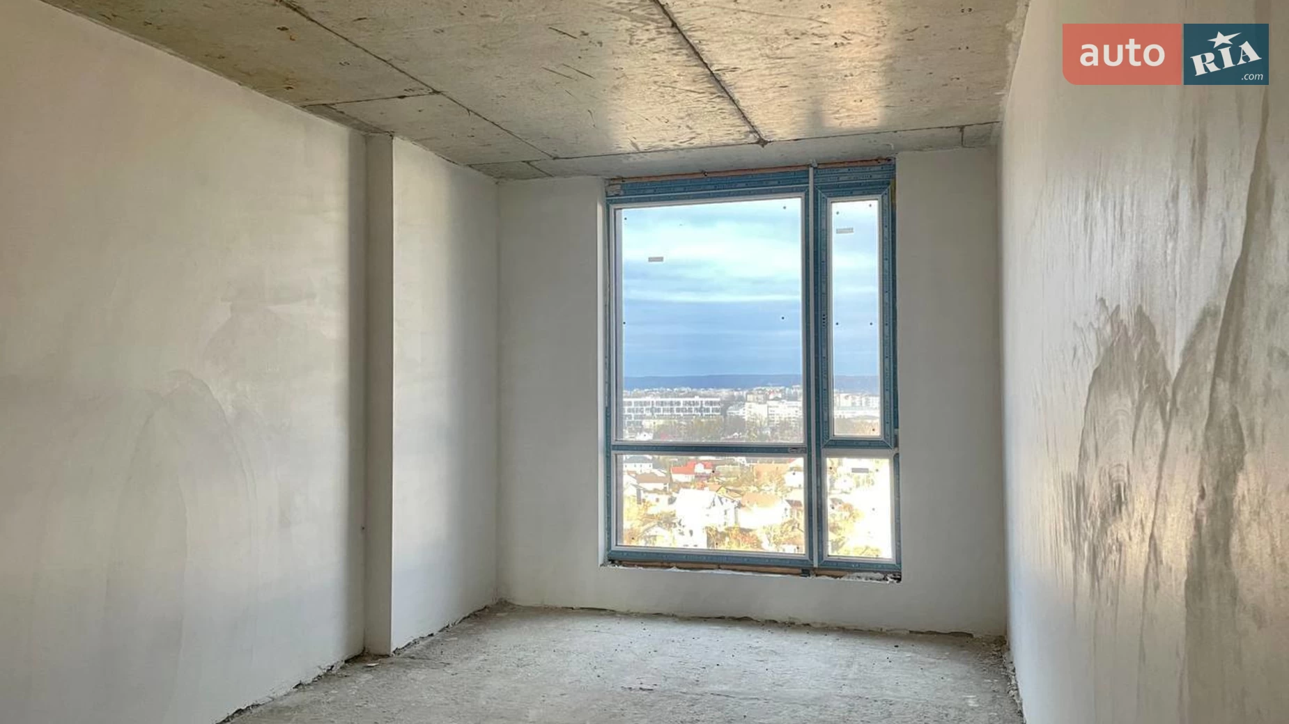 Продается 3-комнатная квартира 90 кв. м в Ивано-Франковске, ул. Ленкавского, 34 - фото 3