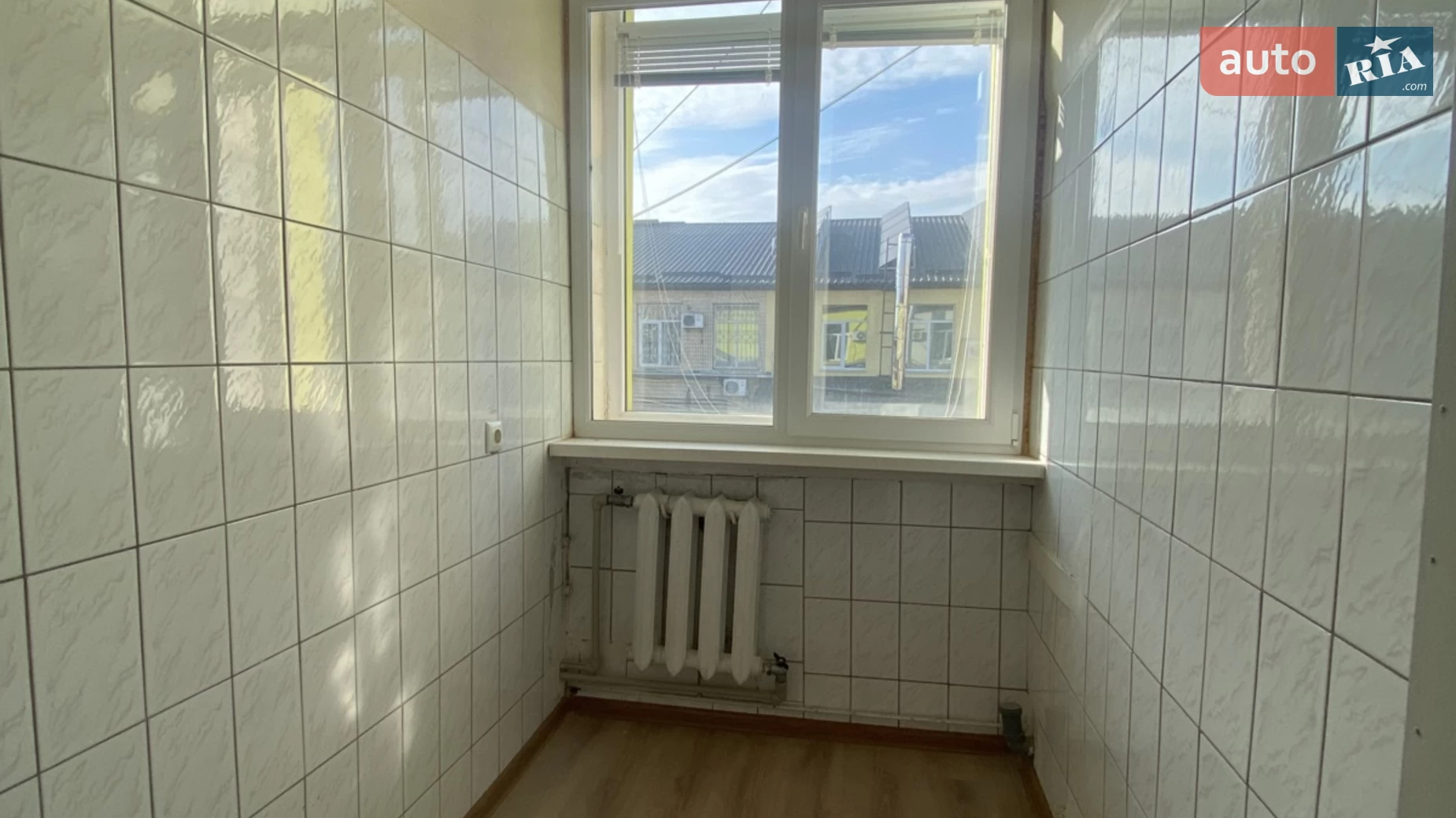 Сдается в аренду офис 62 кв. м в бизнес-центре, цена: 400 $ - фото 5