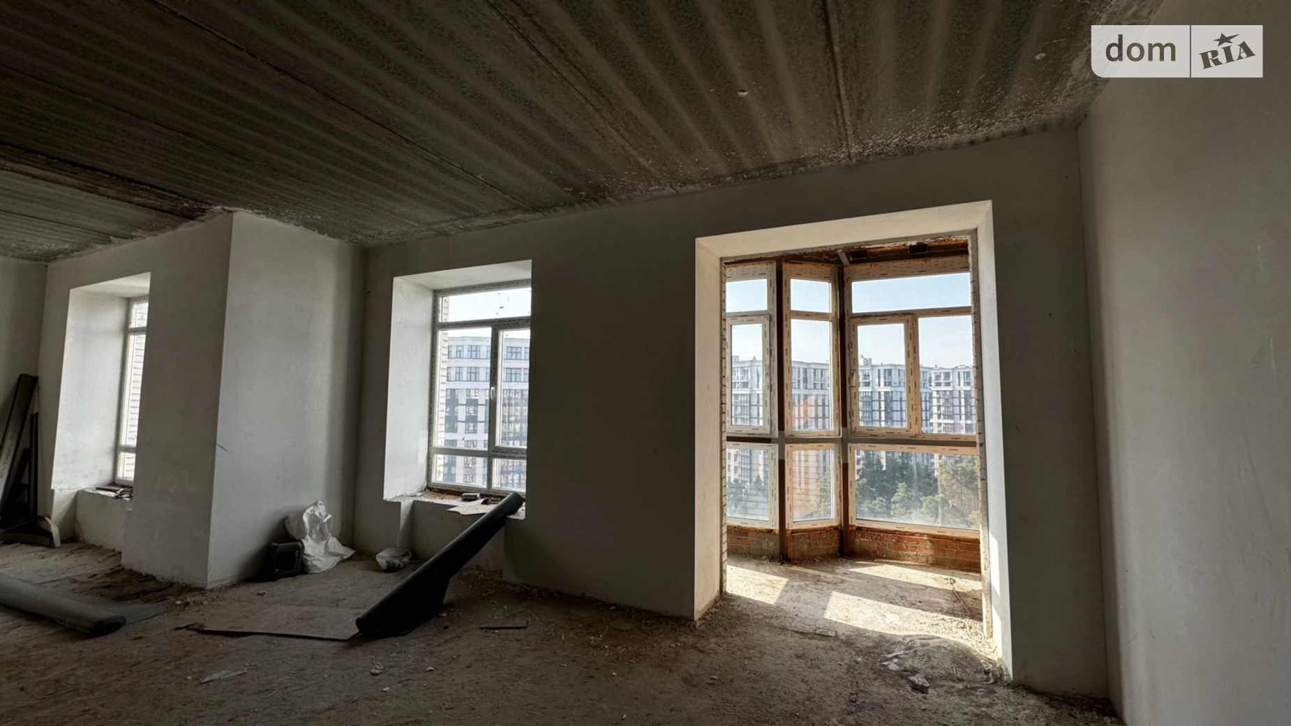 Продается 3-комнатная квартира 142.9 кв. м в Ирпене - фото 2