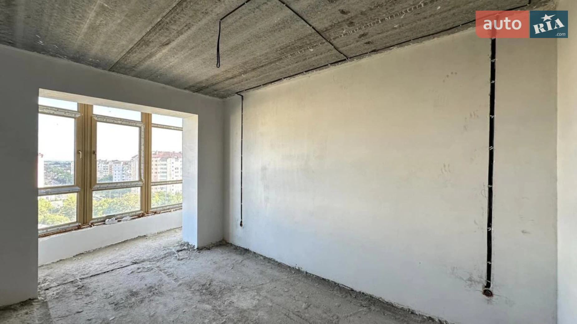 Продается 2-комнатная квартира 63.5 кв. м в, цена: 55700 $ - фото 2