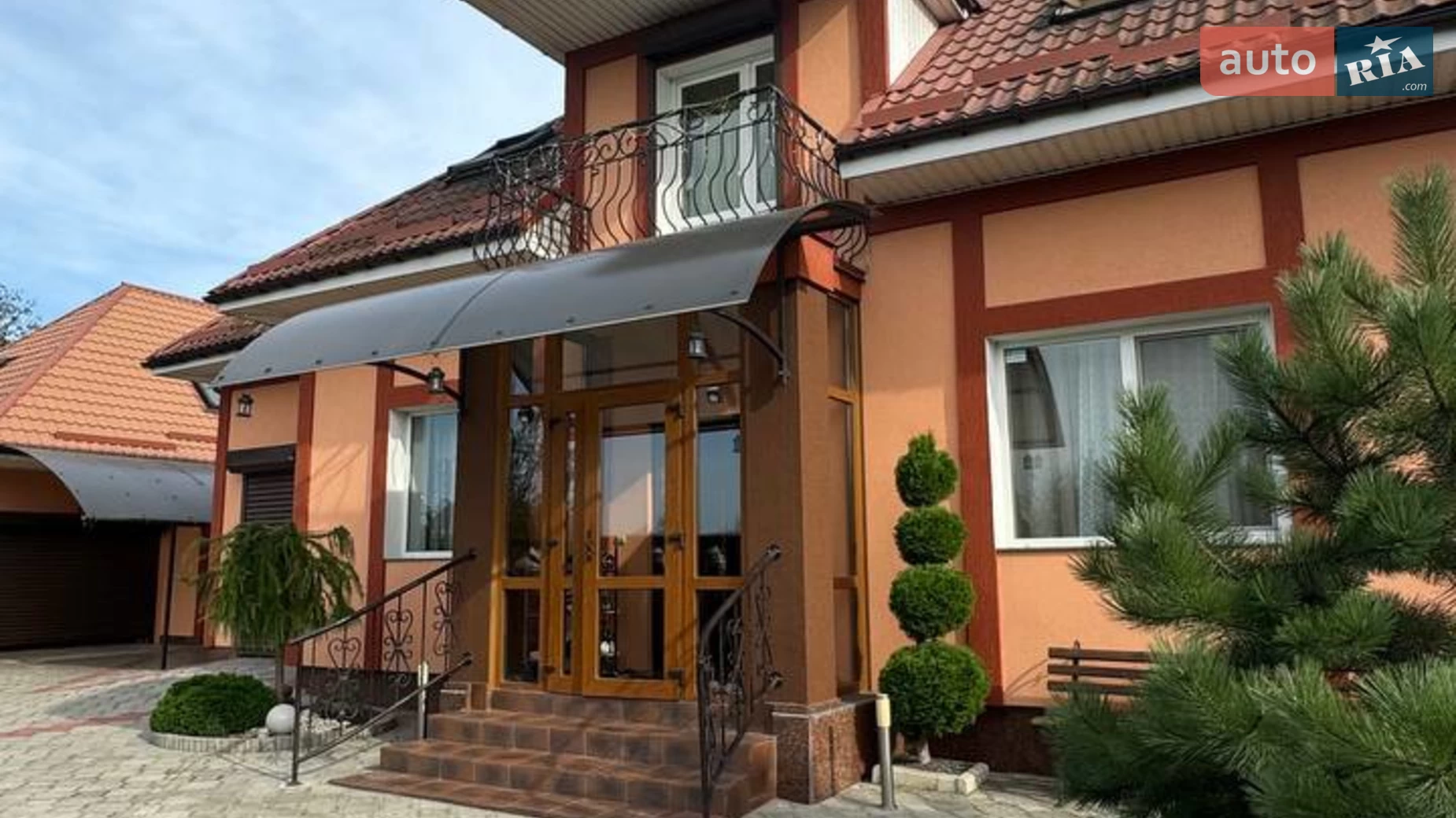 Продається будинок 2 поверховий 200 кв. м з ділянкою, цена: 210000 $ - фото 2