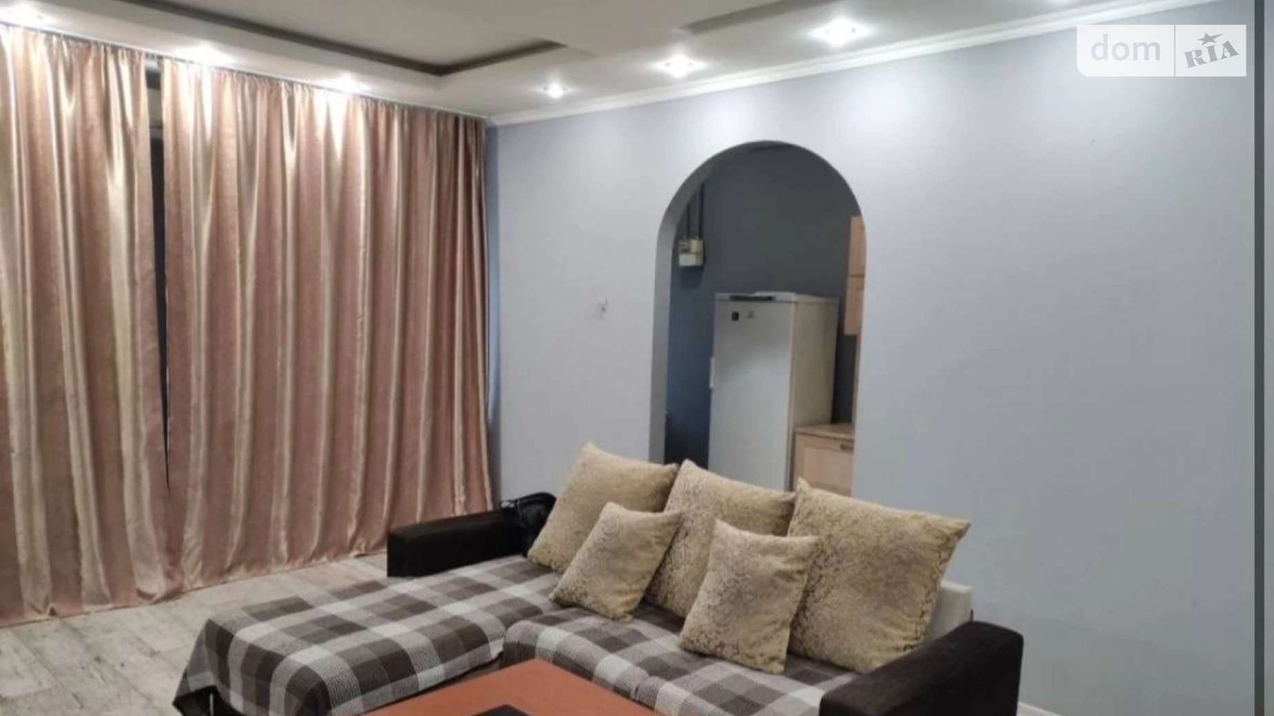 Продается 2-комнатная квартира 71.3 кв. м в Одессе, ул. Пастера - фото 2