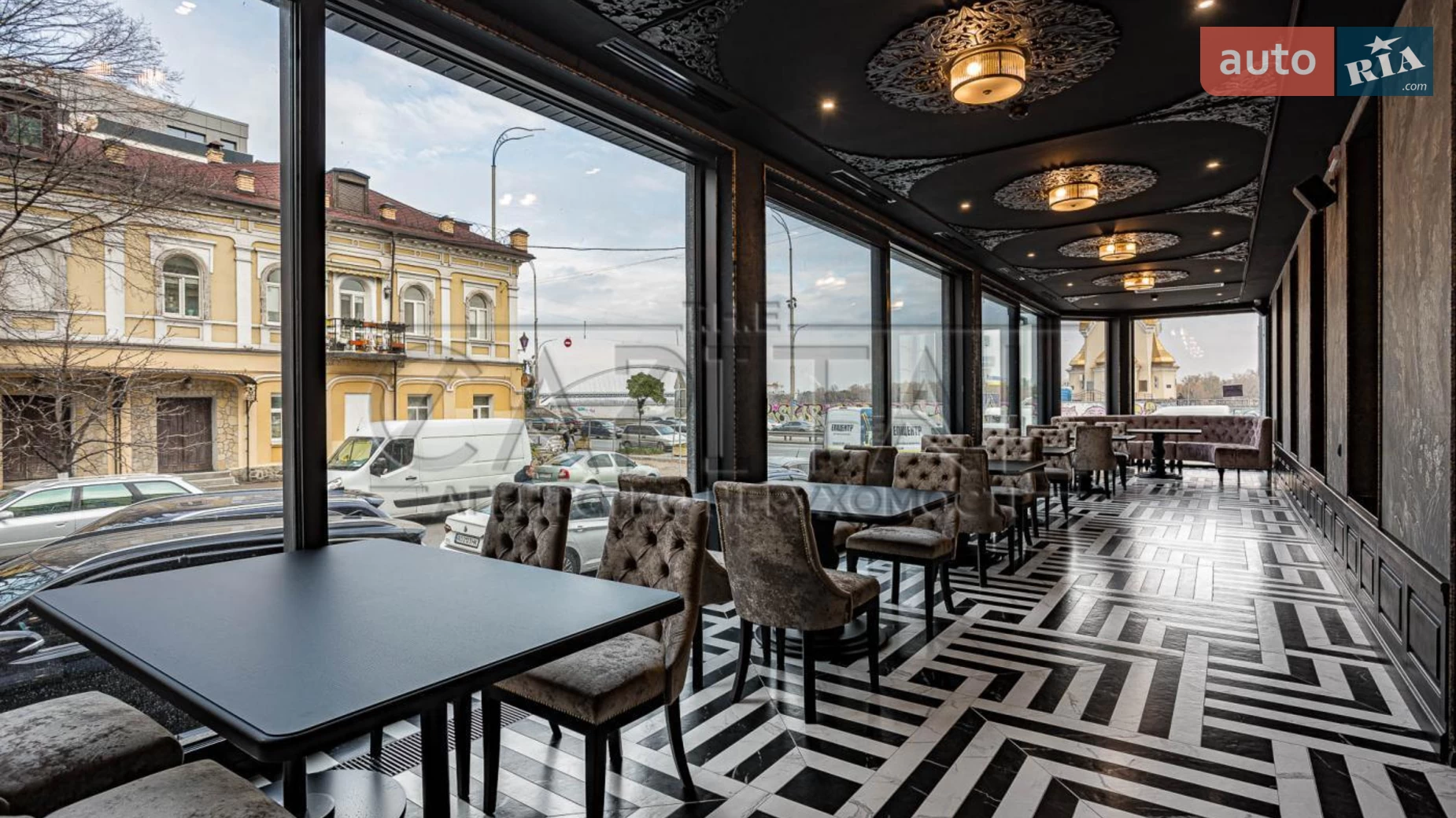 Продается объект сферы услуг 512 кв. м в 5-этажном здании, цена: 2500000 $ - фото 5