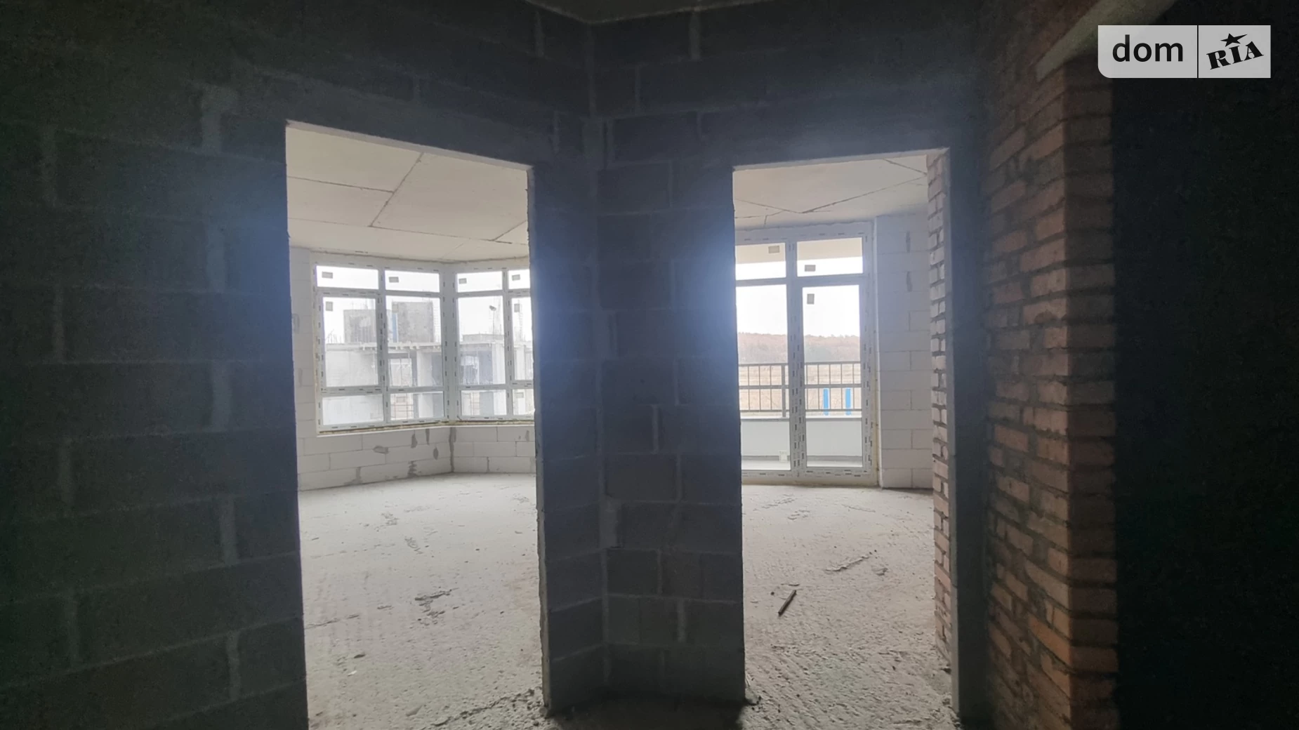 Продается 1-комнатная квартира 39.24 кв. м в Ирпене, ул. Кобылянской Ольги, 1В/26 - фото 2