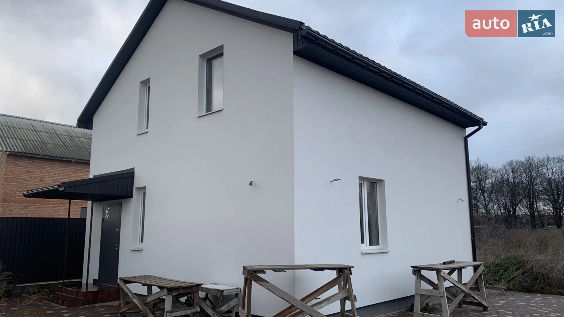 Продается дом на 2 этажа 110 кв. м с садом, цена: 61000 $ - фото 3