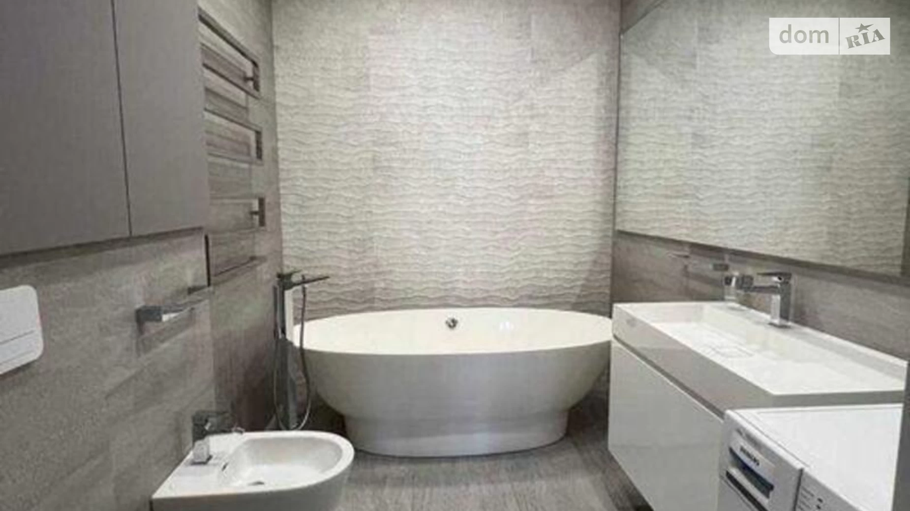 Продается 3-комнатная квартира 133.1 кв. м в Киеве - фото 5