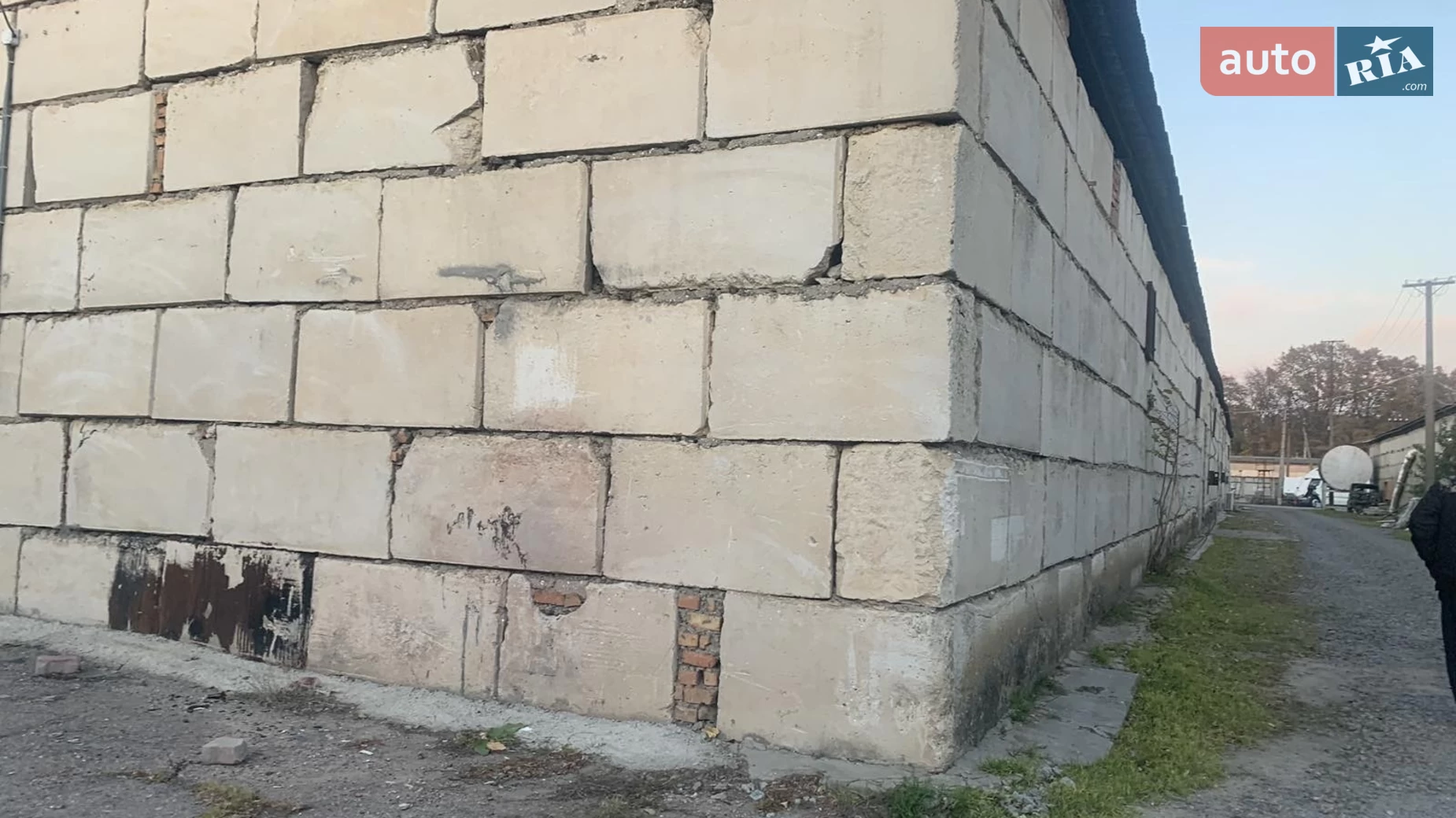 Продається об'єкт сфери послуг 4500 кв. м в 1-поверховій будівлі, цена: 800000 $ - фото 4