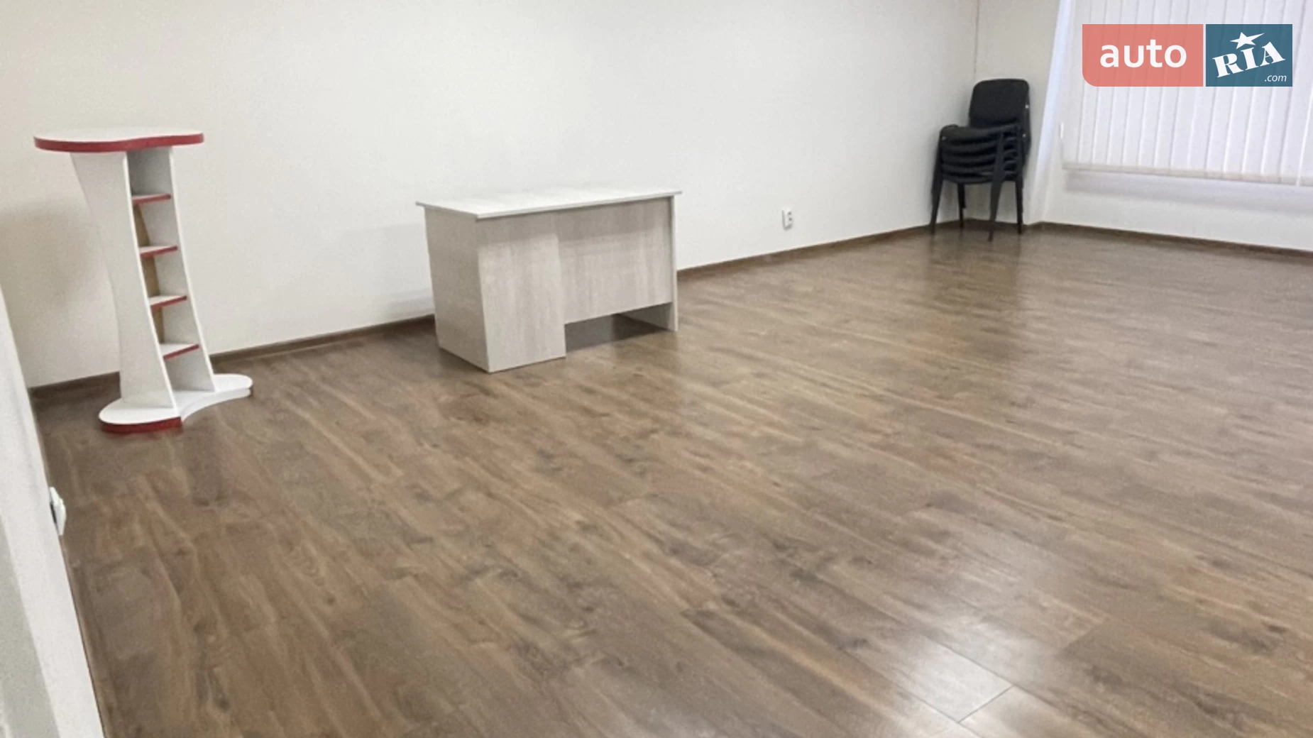 Сдается в аренду офис 54 кв. м в бизнес-центре, цена: 12000 грн - фото 5