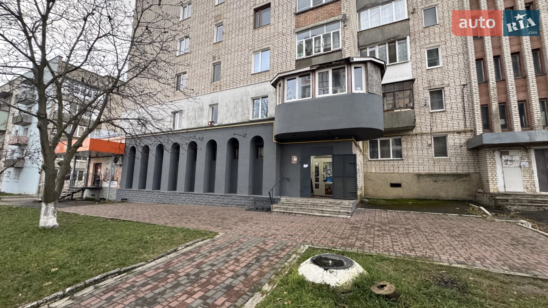 Здається в оренду приміщення вільного призначення 126.7 кв. м в 5-поверховій будівлі, цена: 1500 $ - фото 3