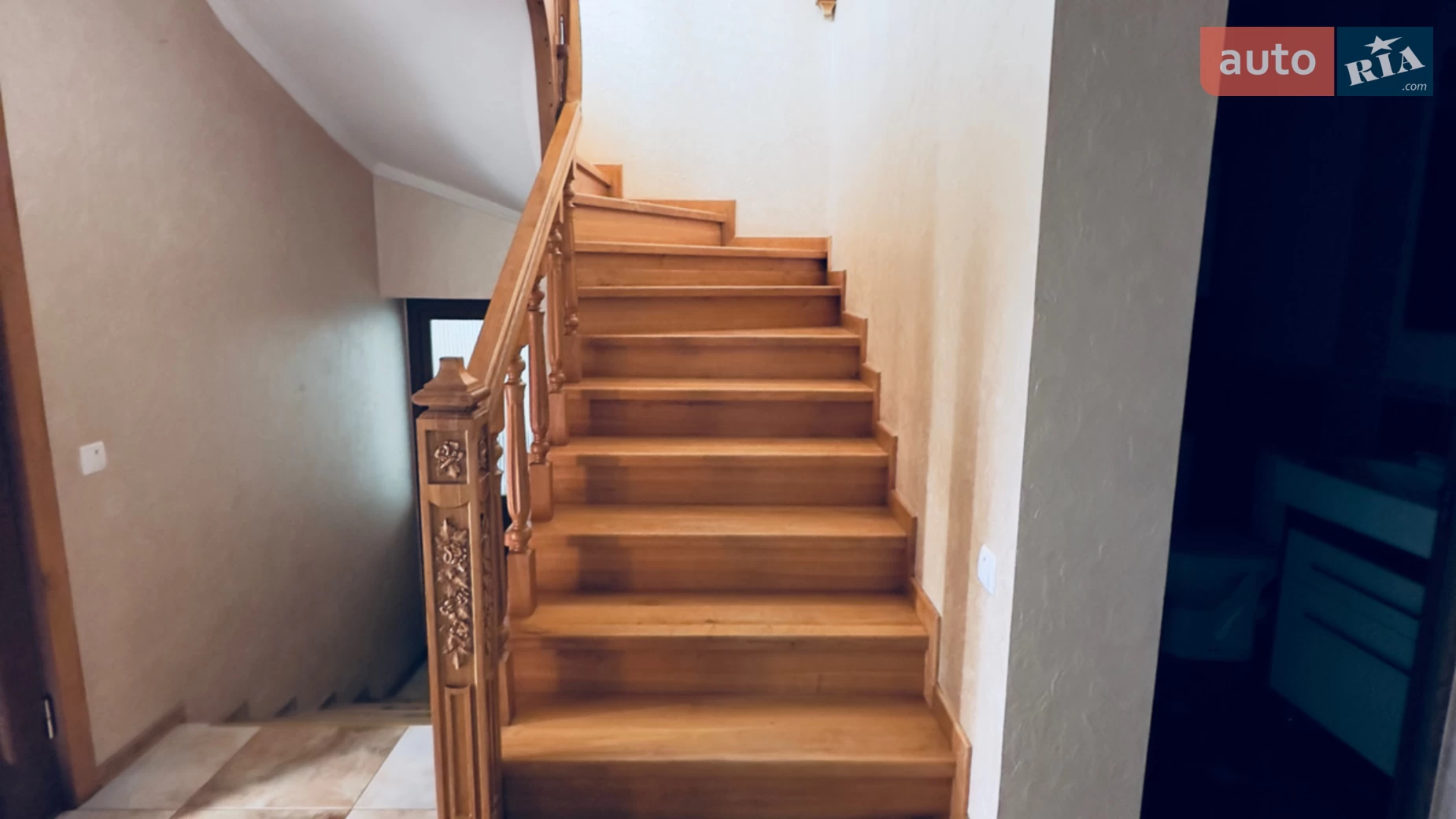 Продается дом на 2 этажа 240 кв. м с террасой, цена: 200000 $ - фото 4