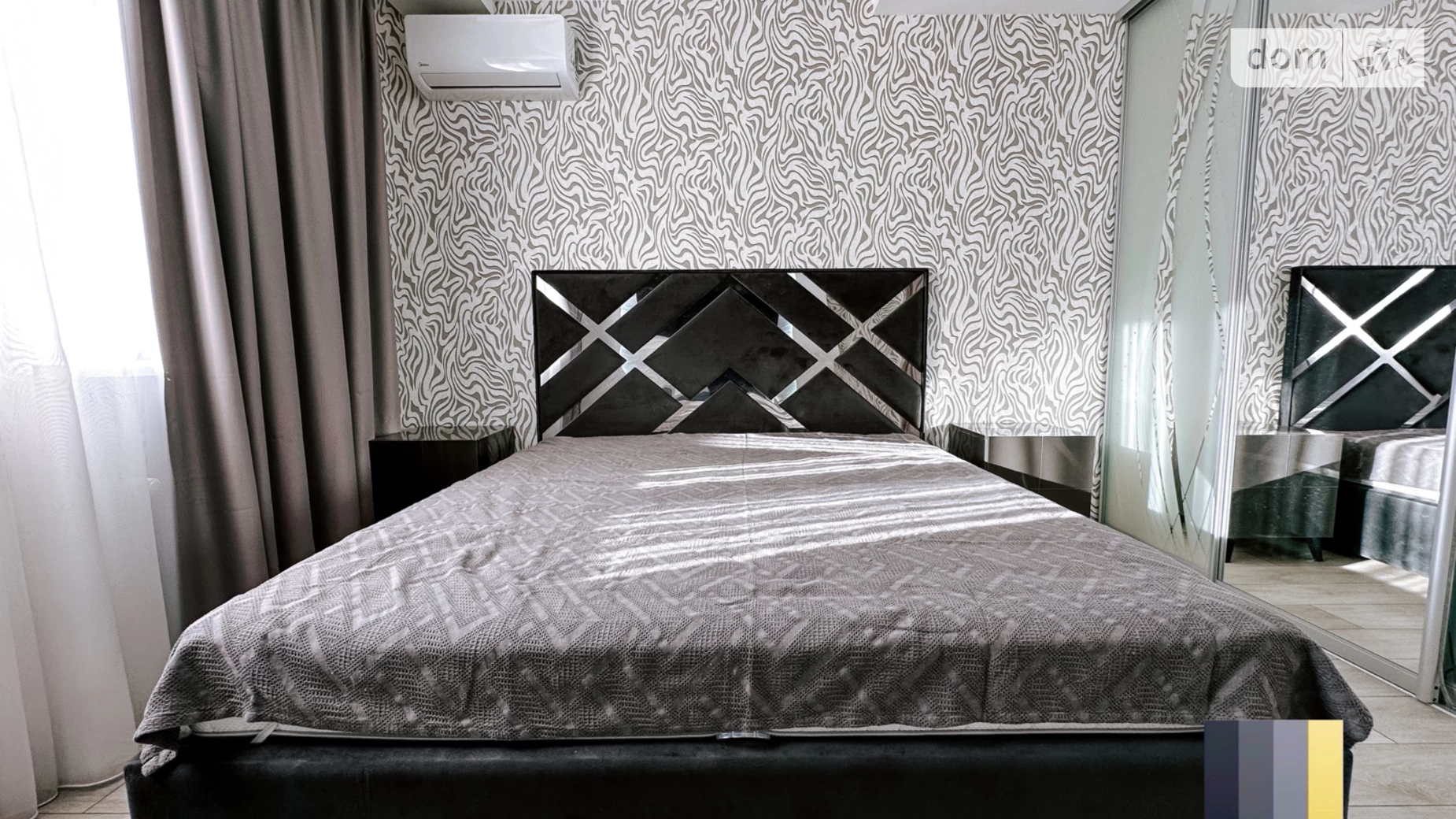 Продається 3-кімнатна квартира 70.6 кв. м у Дніпрі, цена: 78500 $ - фото 2