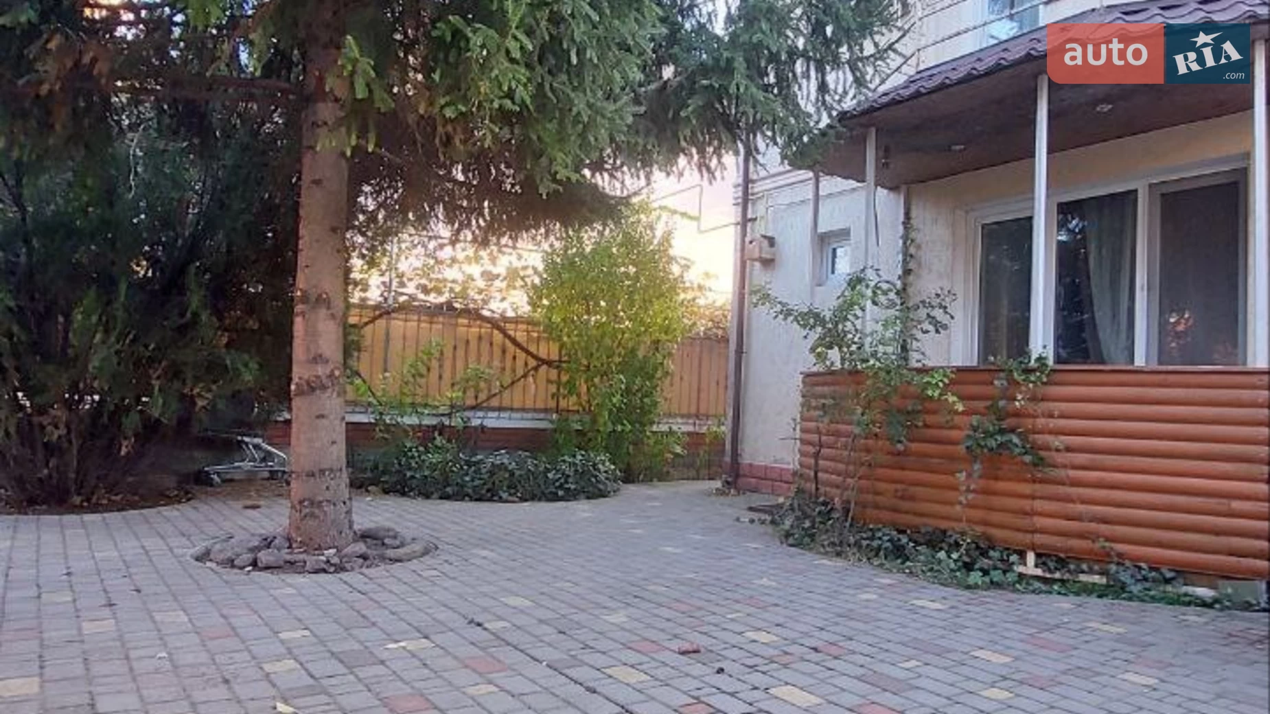 Продається будинок 3 поверховий 150 кв. м с басейном, цена: 145000 $ - фото 5