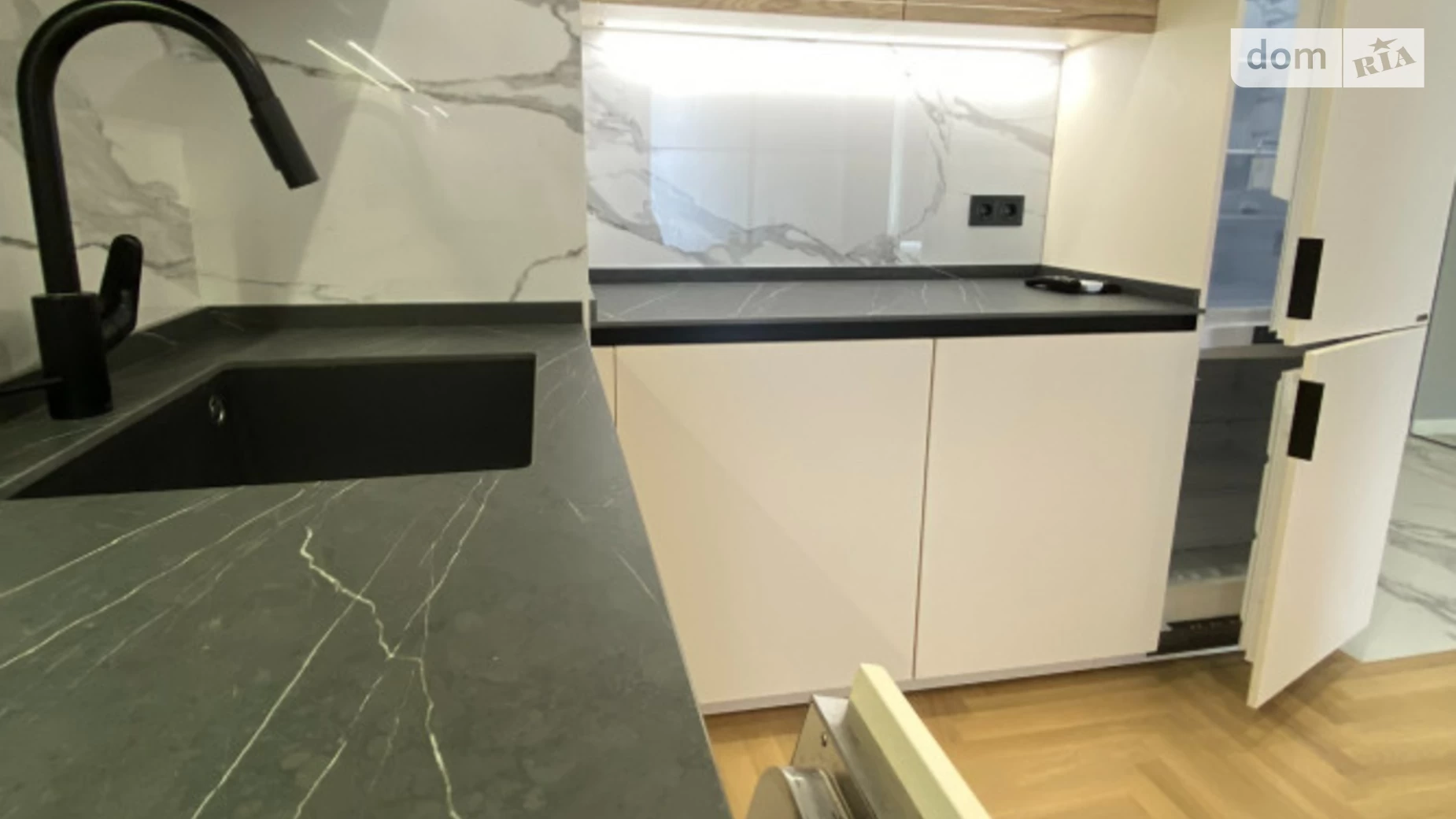 Продається 2-кімнатна квартира 65 кв. м у Одесі, пров. Кордонний, 2/2 - фото 3