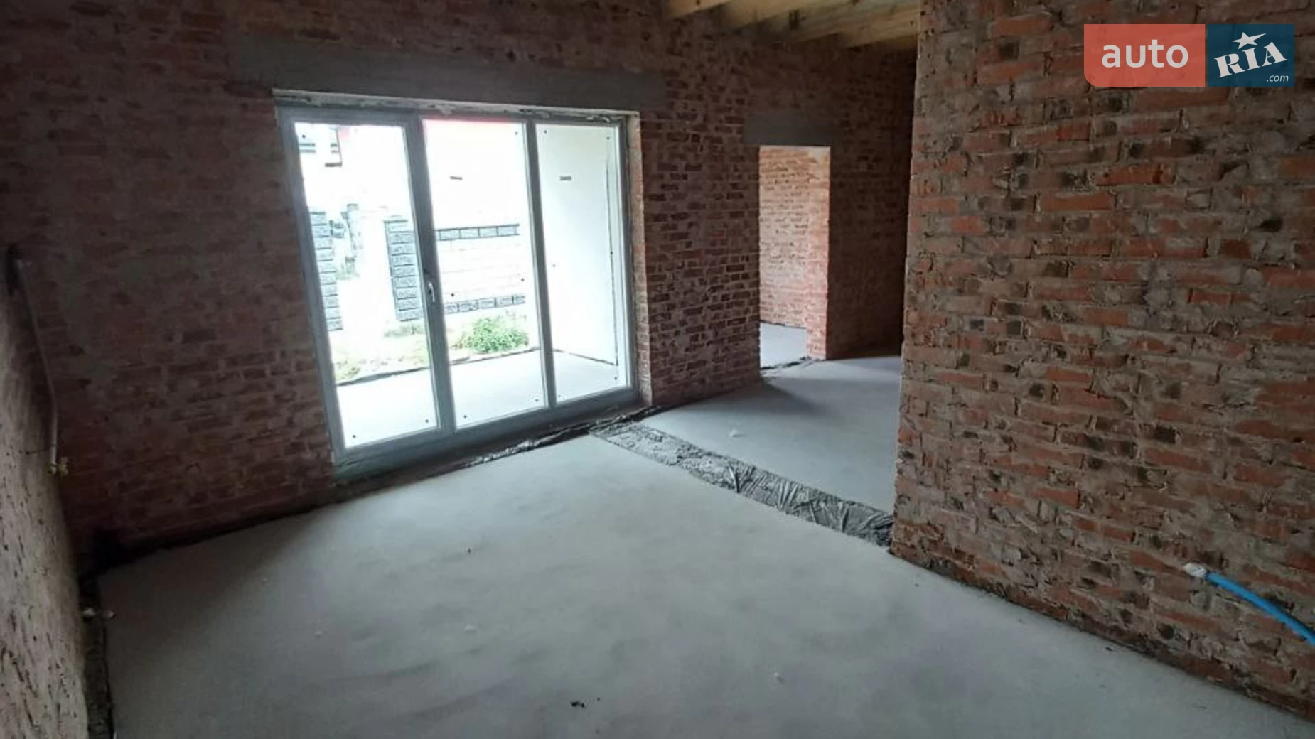Продается одноэтажный дом 105 кв. м с балконом, цена: 82000 $ - фото 3