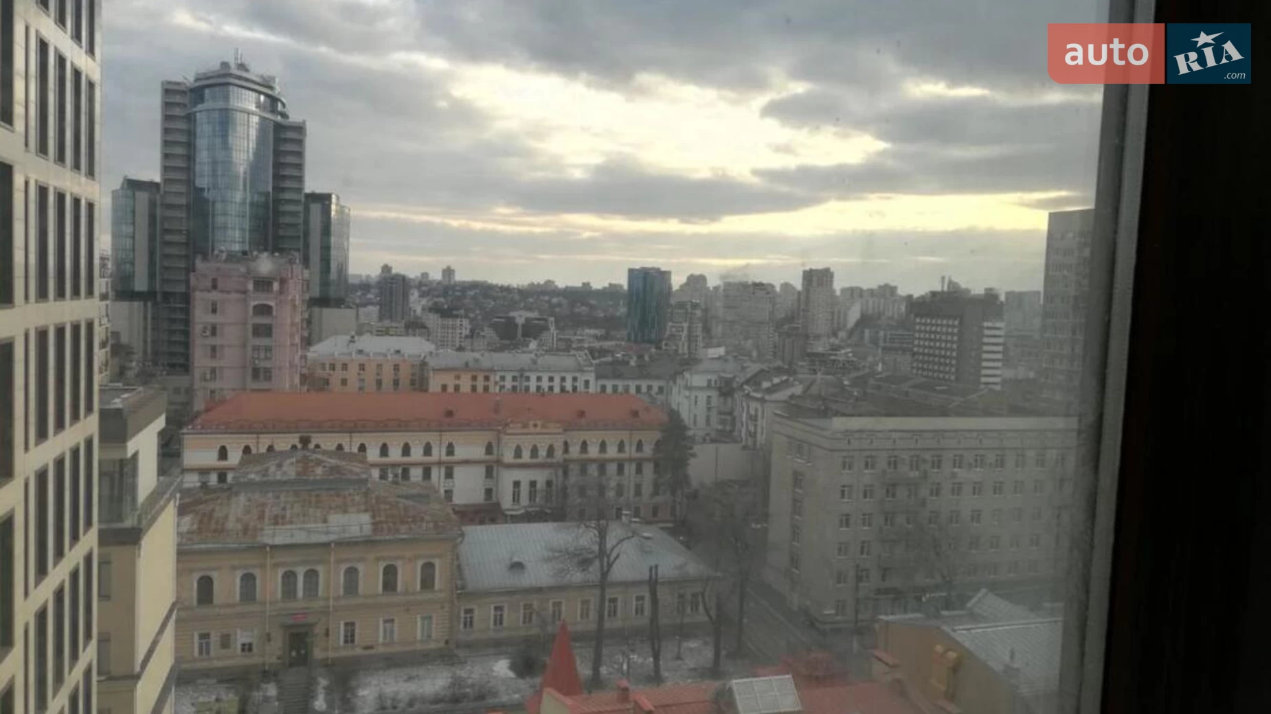 Продается 4-комнатная квартира 145 кв. м в Киеве, ул. Богдана Хмельницкого, 58А - фото 2