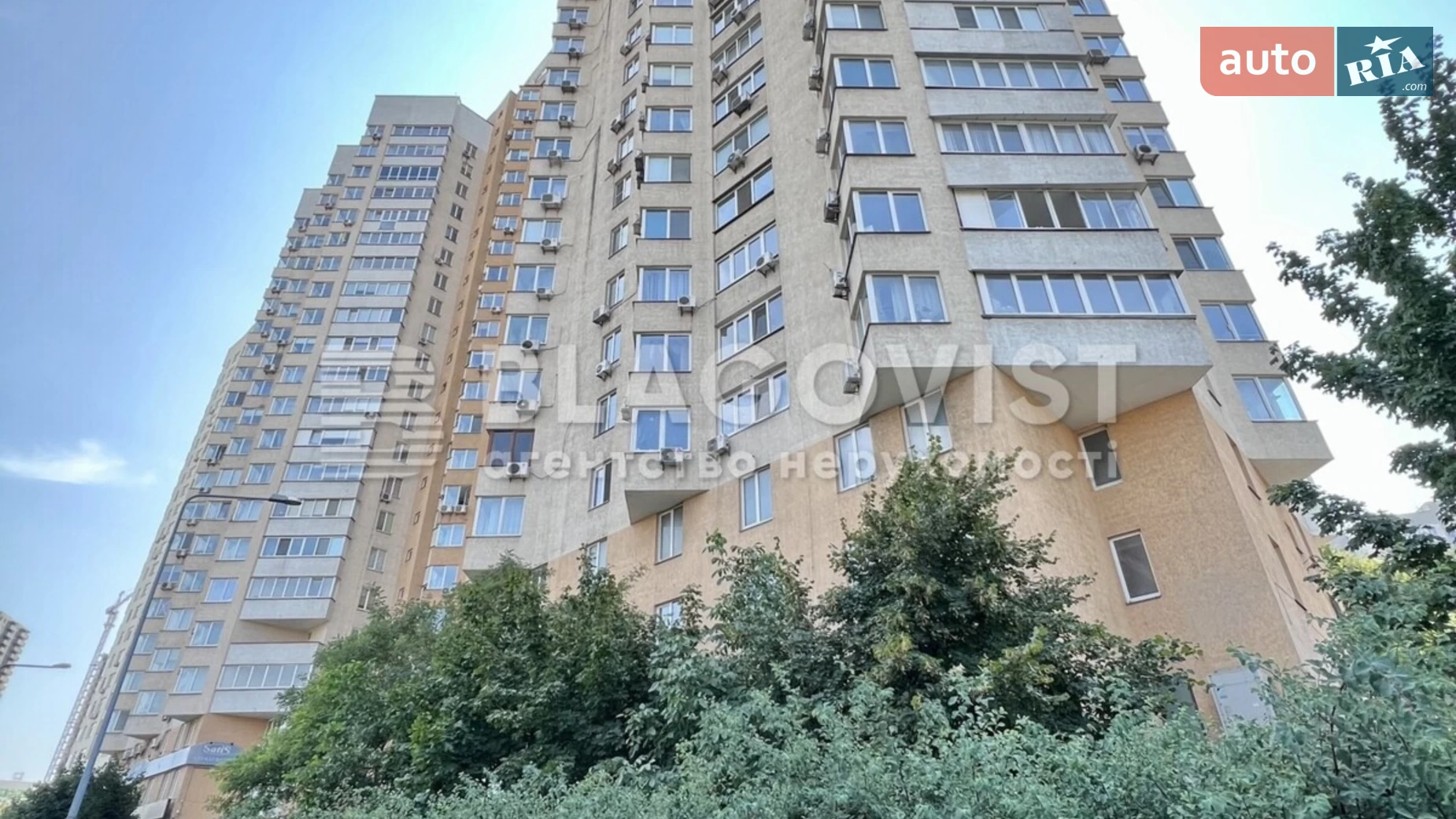 Продається 2-кімнатна квартира 69.8 кв. м у Києві, вул. Саперно-Слобідська, 22 - фото 4