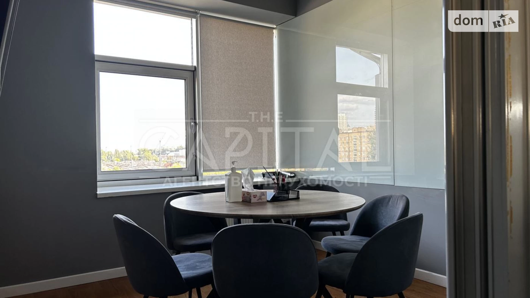 Сдается в аренду офис 843 кв. м в бизнес-центре, цена: 22656 $ - фото 5