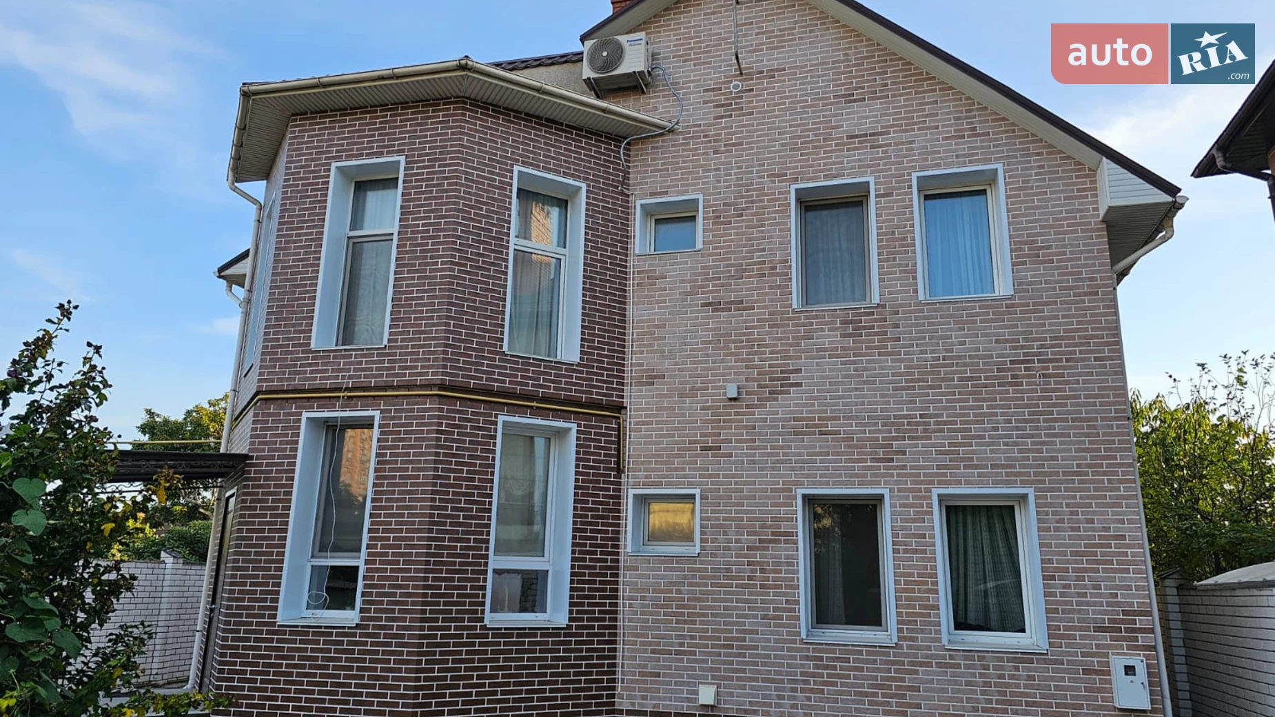 Продається будинок 2 поверховий 240 кв. м з балконом, цена: 334000 $ - фото 2