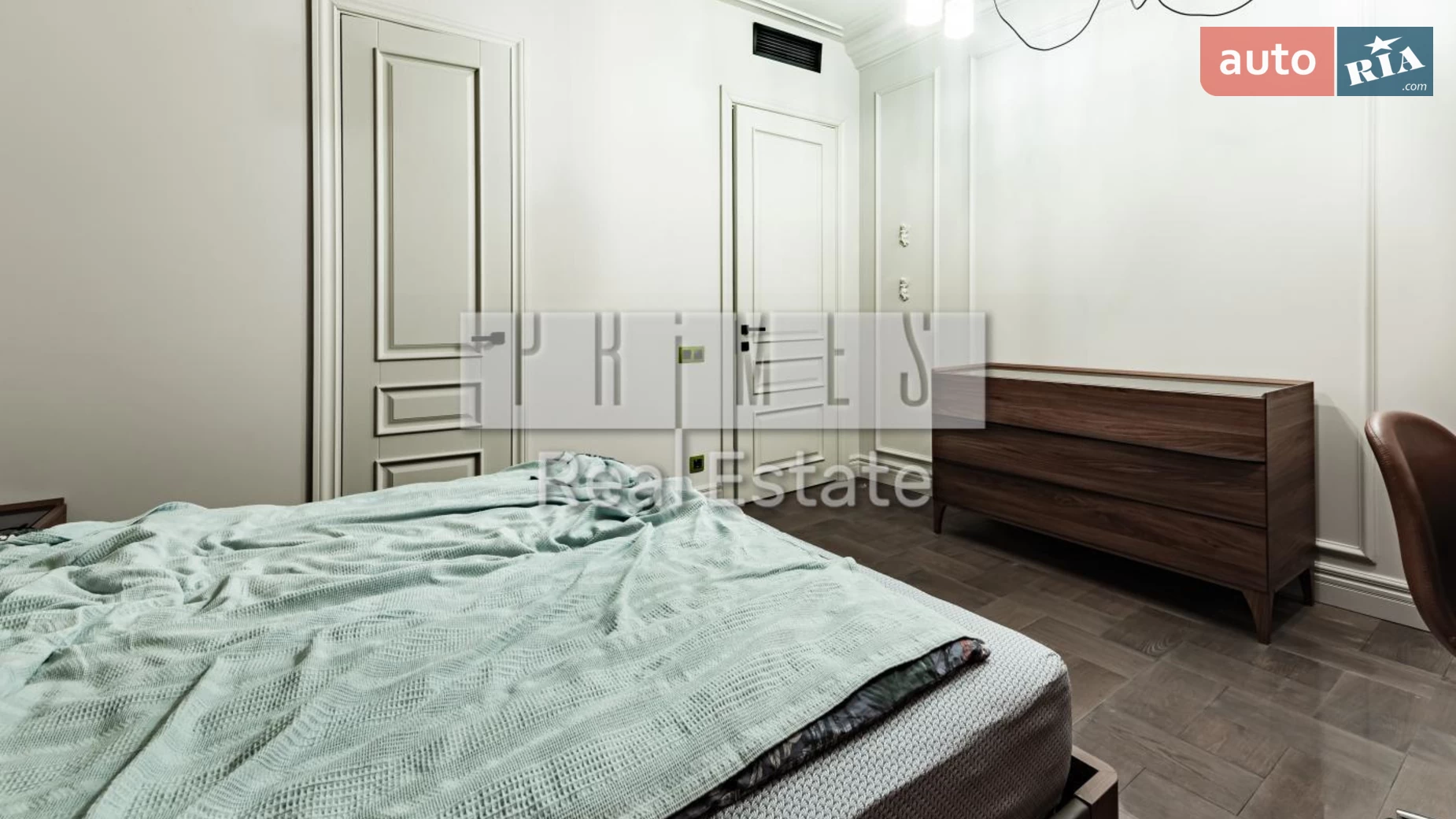 Продается 2-комнатная квартира 126.3 кв. м в Киеве, ул. Иоанна Павла II(Патриса Лумумбы), 6/1 - фото 3