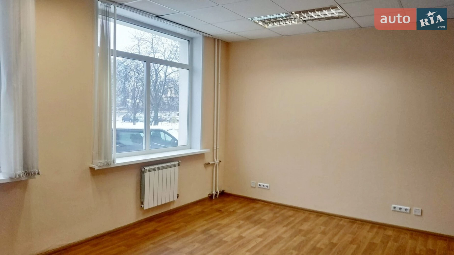 Здається в оренду офіс 25 кв. м в бізнес-центрі, цена: 15250 грн - фото 2