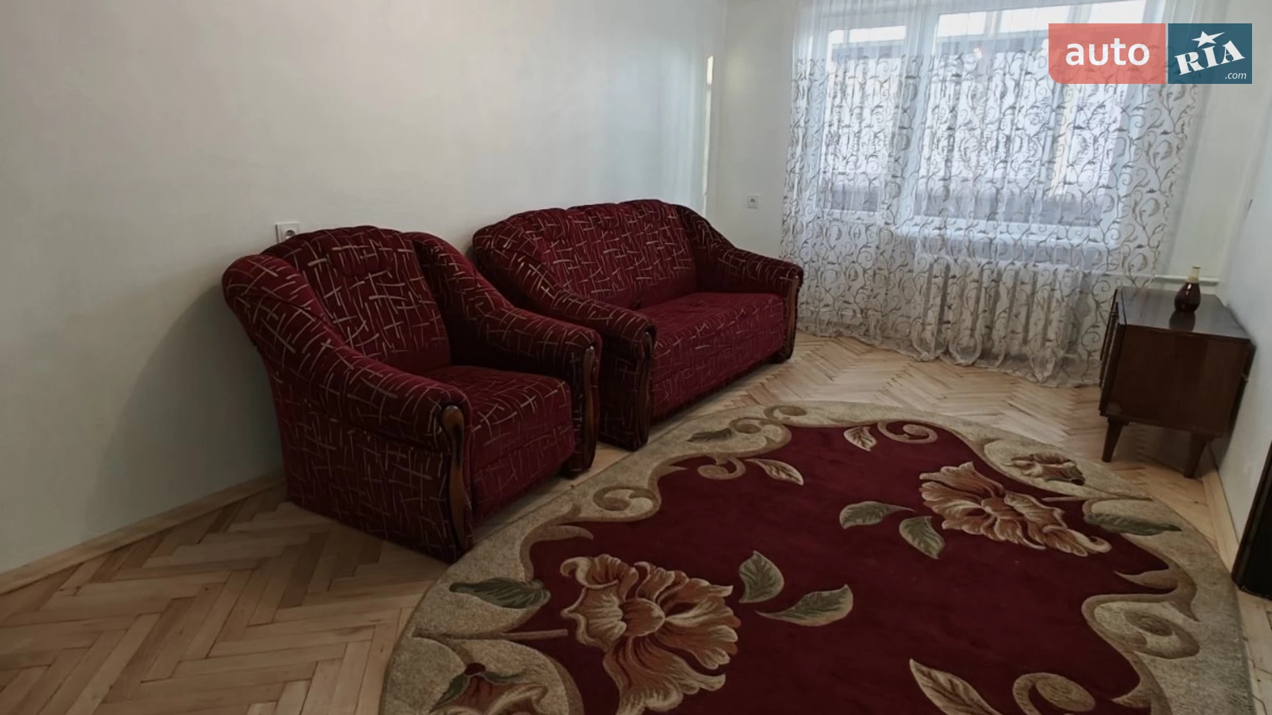 Сдается в аренду 4-комнатная квартира 75 кв. м в Черновцах, ул. Трепка Владислава - фото 3