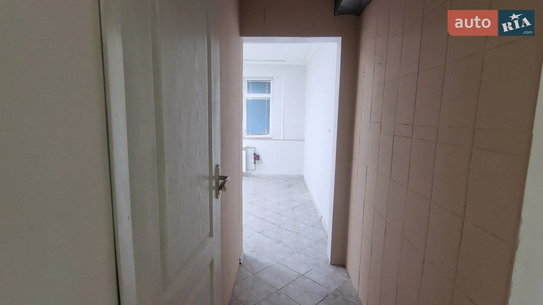 Сдается в аренду офис 17 кв. м в бизнес-центре, цена: 5000 грн - фото 3