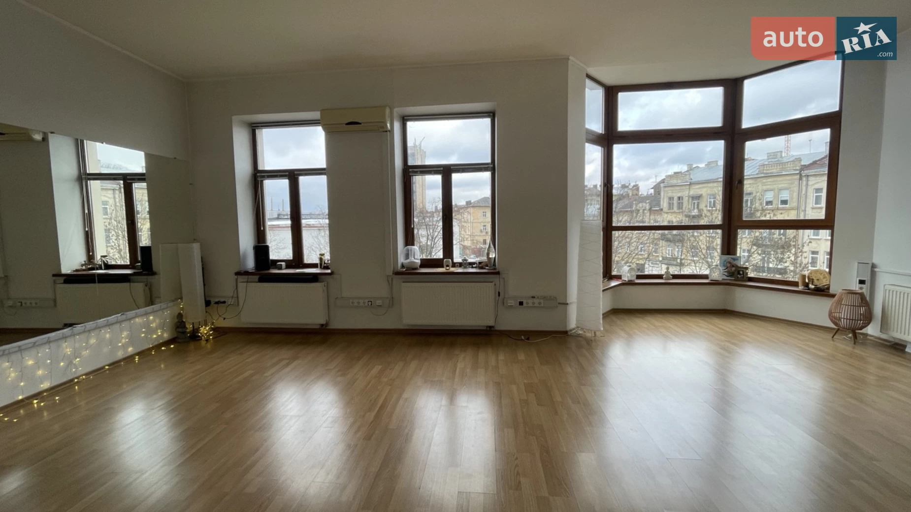 Сдается в аренду офис 70 кв. м в бизнес-центре, цена: 21000 грн - фото 2