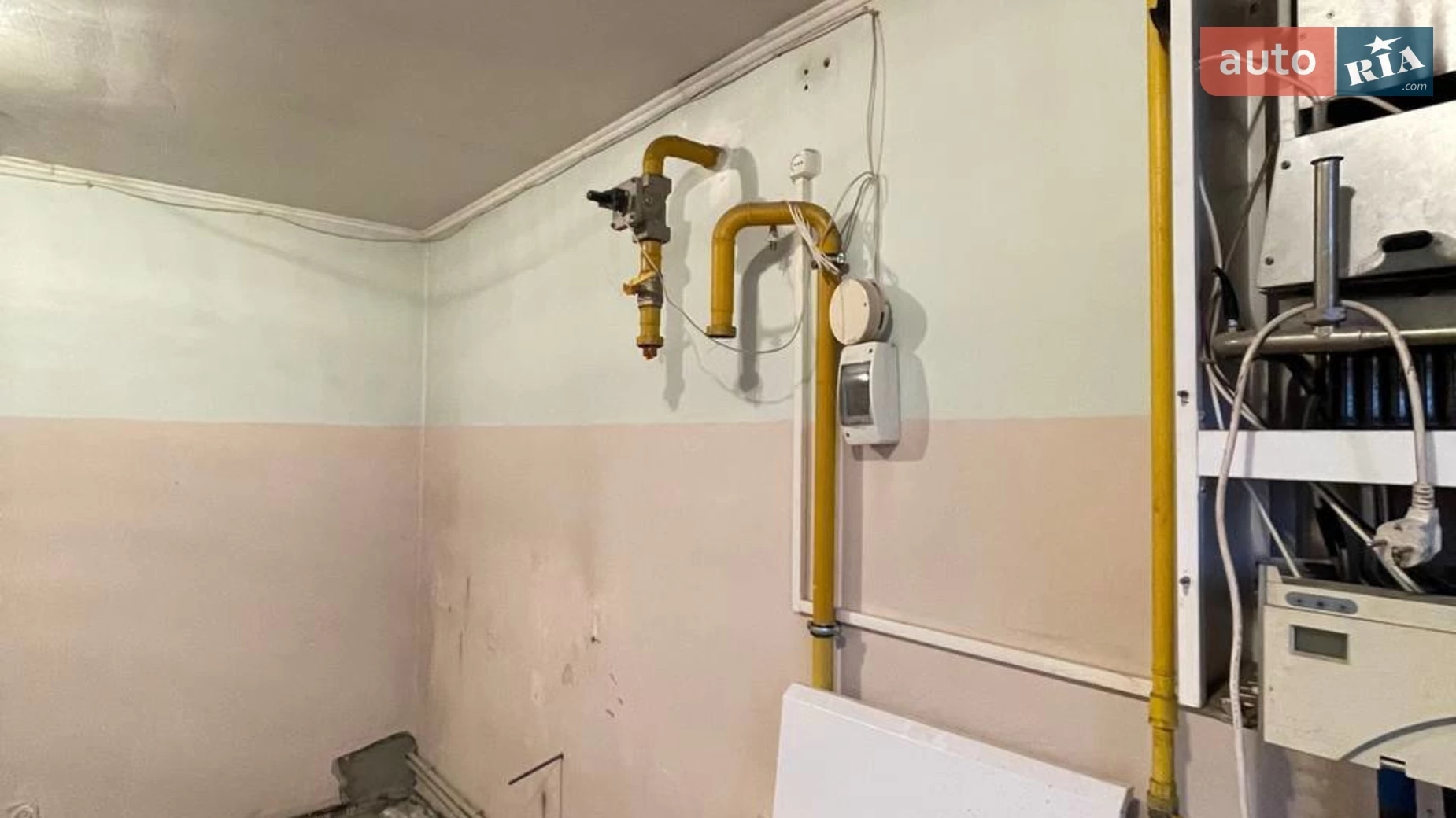 Сдается в аренду офис 15.6 кв. м в бизнес-центре, цена: 2500 грн - фото 3