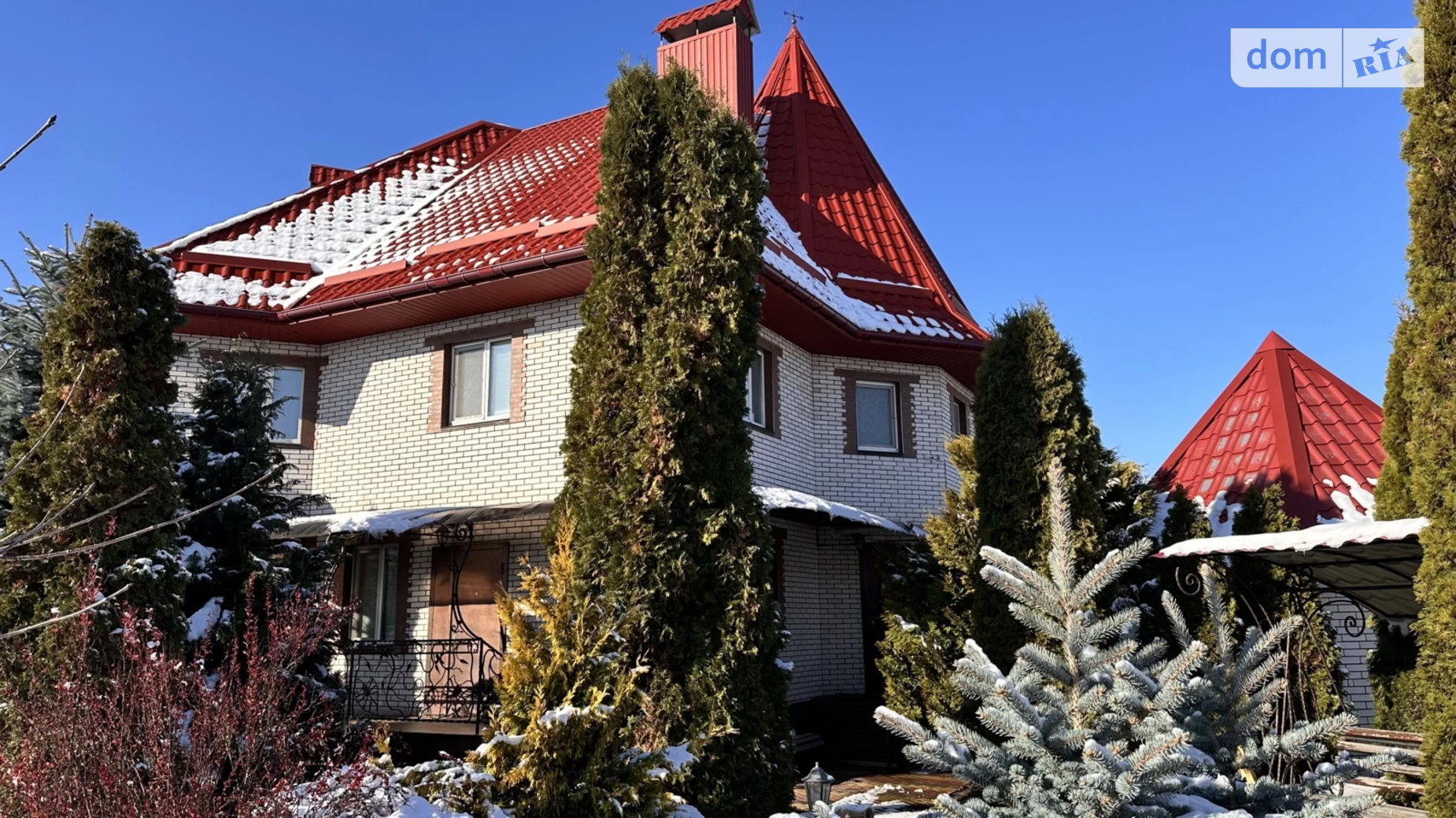 Продается дом на 2 этажа 300 кв. м с бассейном, цена: 250000 $ - фото 2
