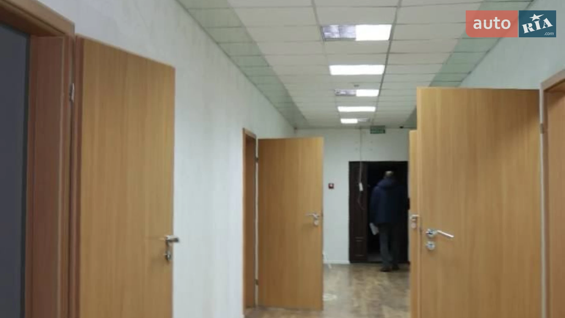 Сдается в аренду офис 272 кв. м в бизнес-центре, цена: 43520 грн - фото 2