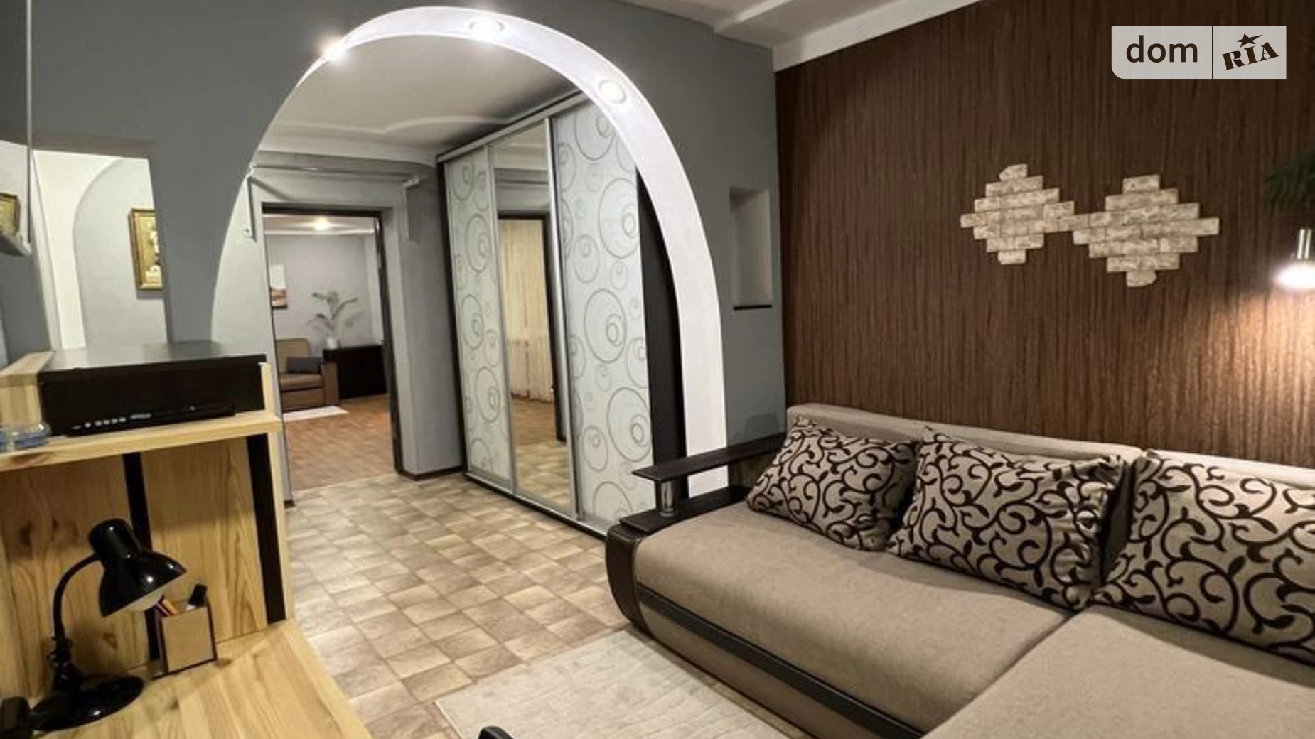 Продається 3-кімнатна квартира 71 кв. м у Дніпрі, цена: 59800 $ - фото 2