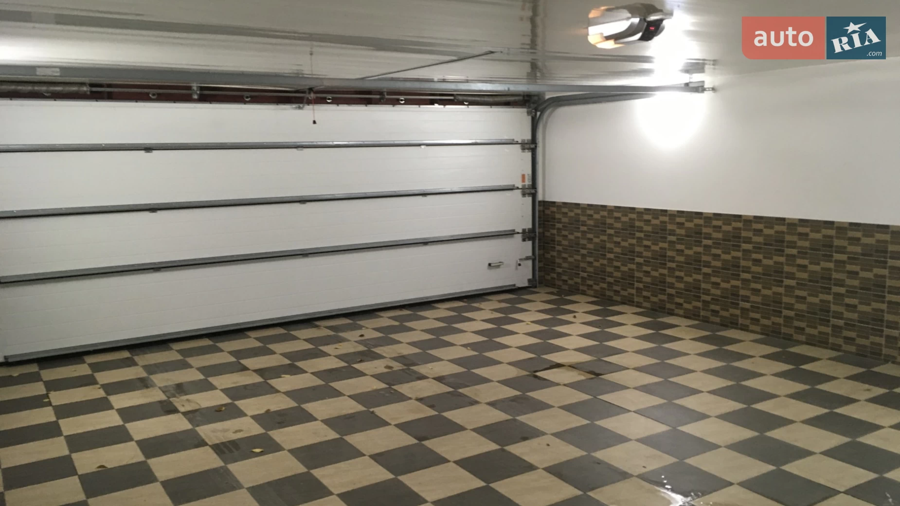 Продается дом на 3 этажа 257.6 кв. м с бассейном, цена: 285000 $ - фото 4