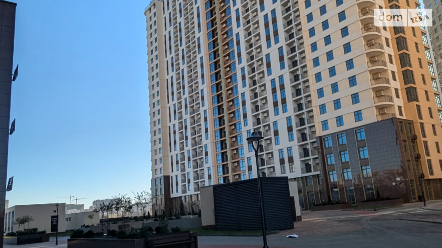 Продается 2-комнатная квартира 57.6 кв. м в Одессе, ул. Краснова, 3 корпус 63 - фото 2