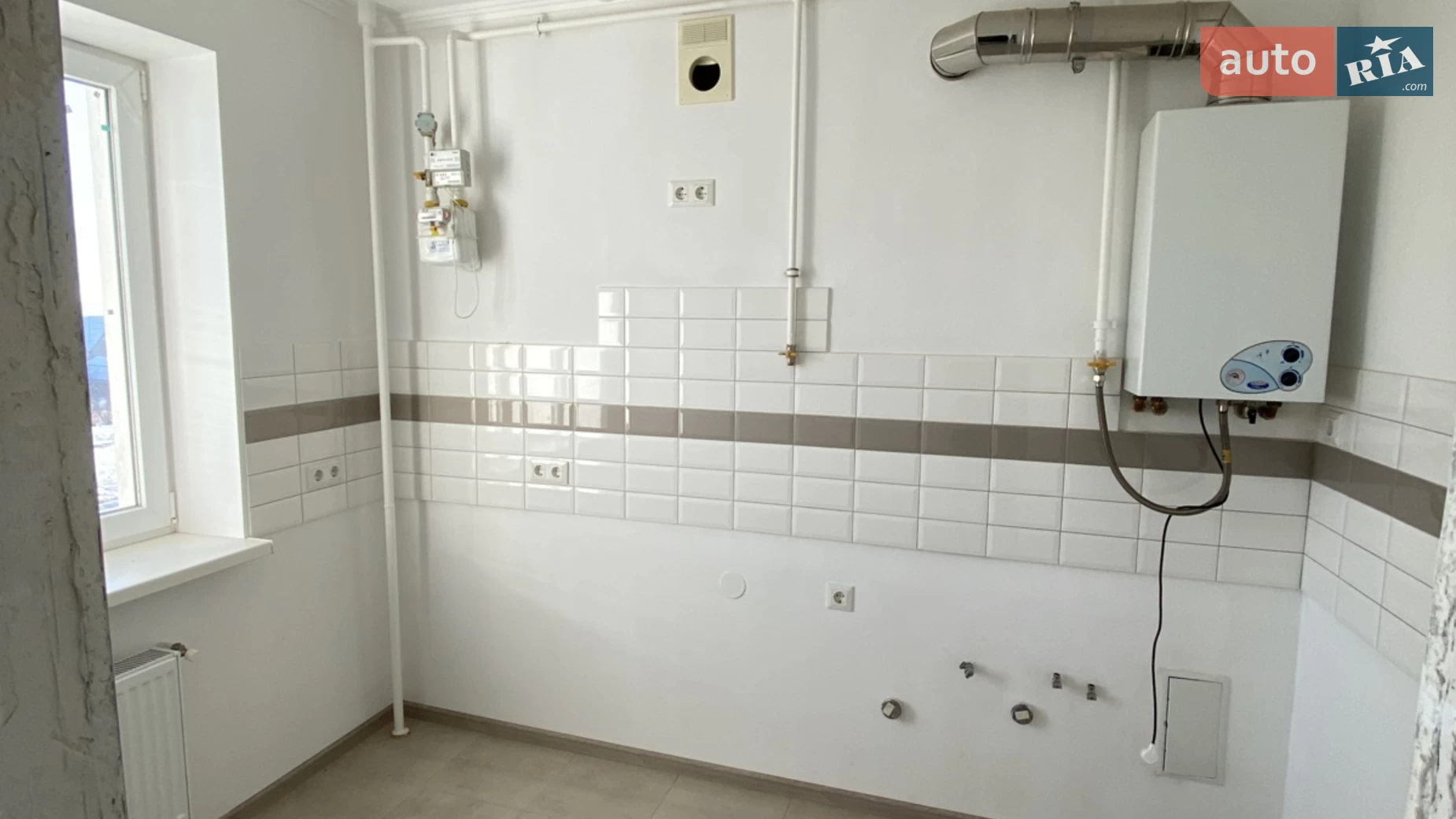Продается 1-комнатная квартира 28 кв. м в Ворзеле, ул. Павла Чубинского, 10 - фото 2