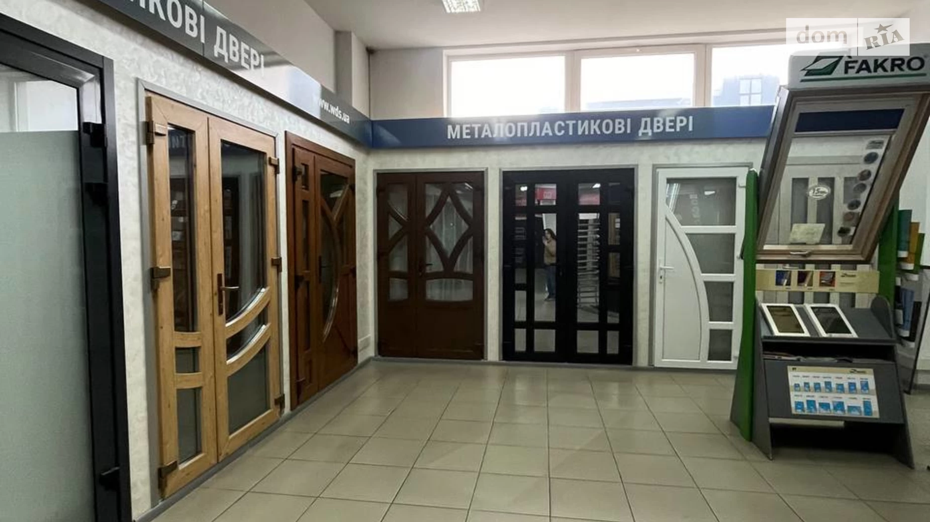 Продається приміщення вільного призначення 1699.4 кв. м в 3-поверховій будівлі, цена: 1300000 $ - фото 2