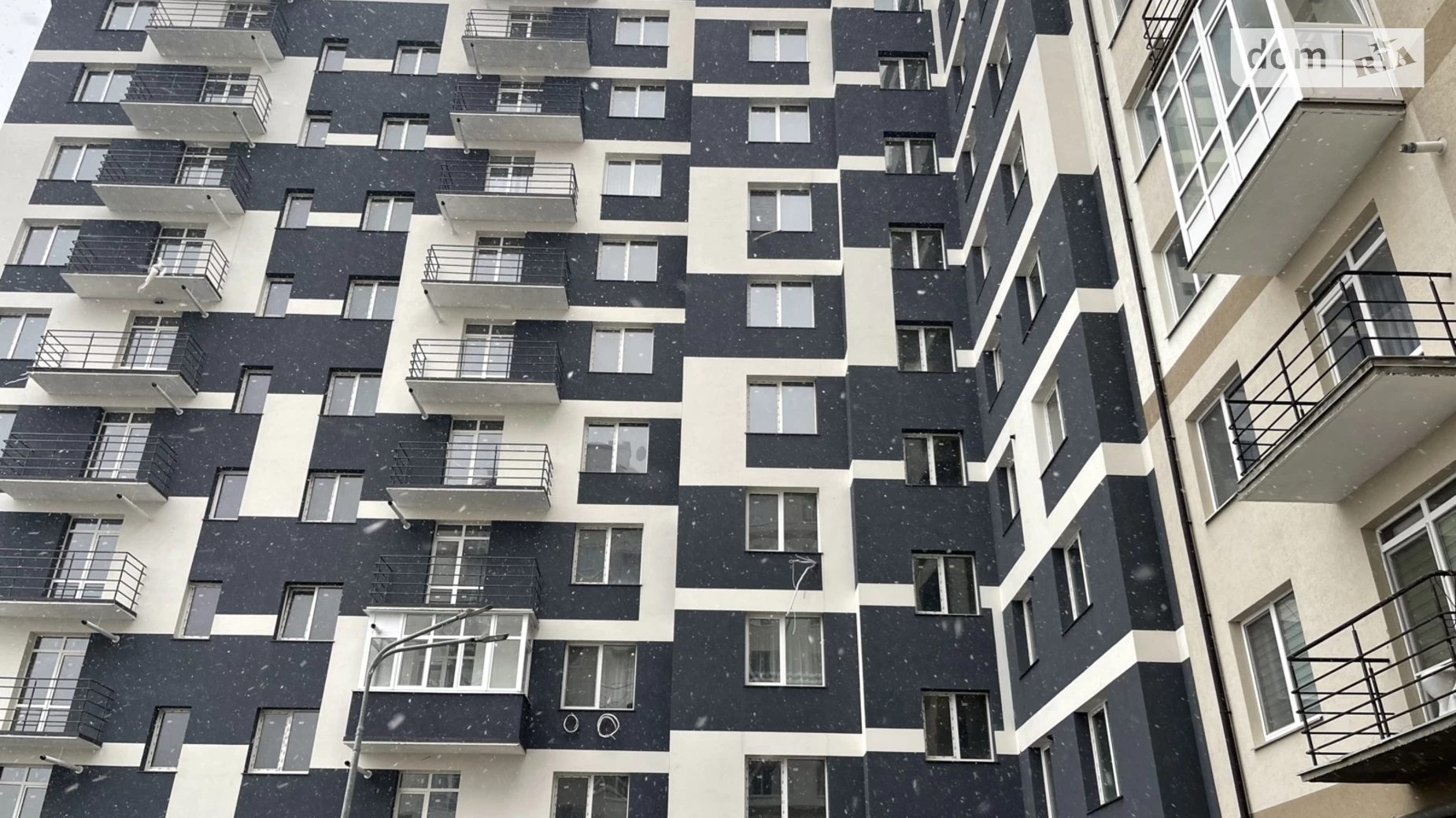 Продается 2-комнатная квартира 67 кв. м в, цена: 41500 $ - фото 2