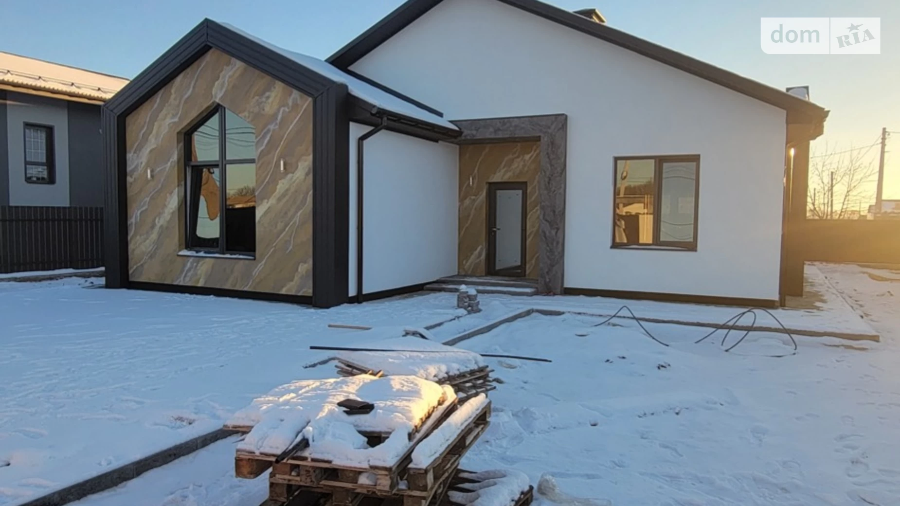 Продається одноповерховий будинок 135 кв. м з каміном, цена: 120000 $ - фото 2