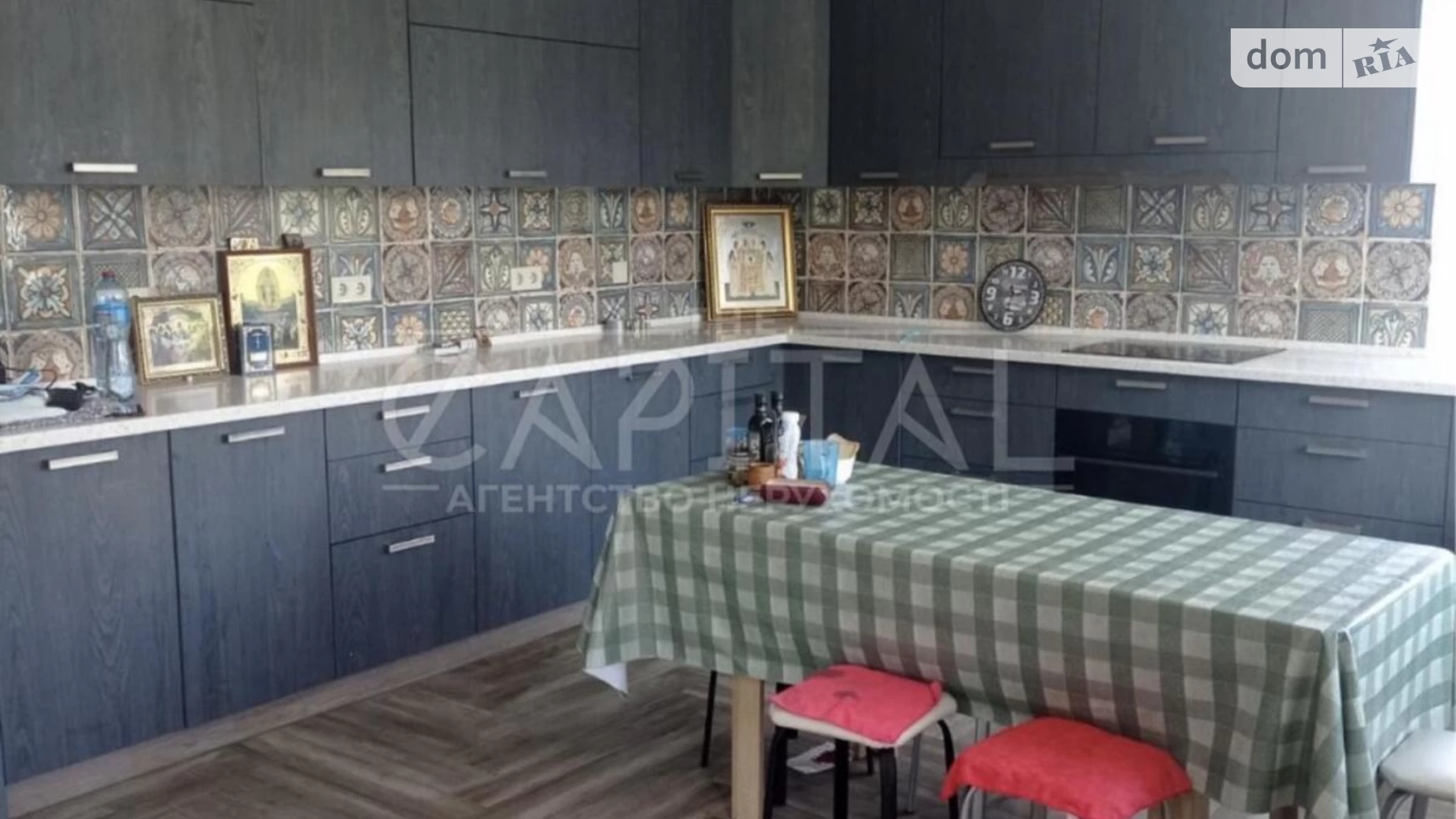 Сдается в аренду дом на 3 этажа 285 кв. м с баней/сауной, цена: 1500 € - фото 3