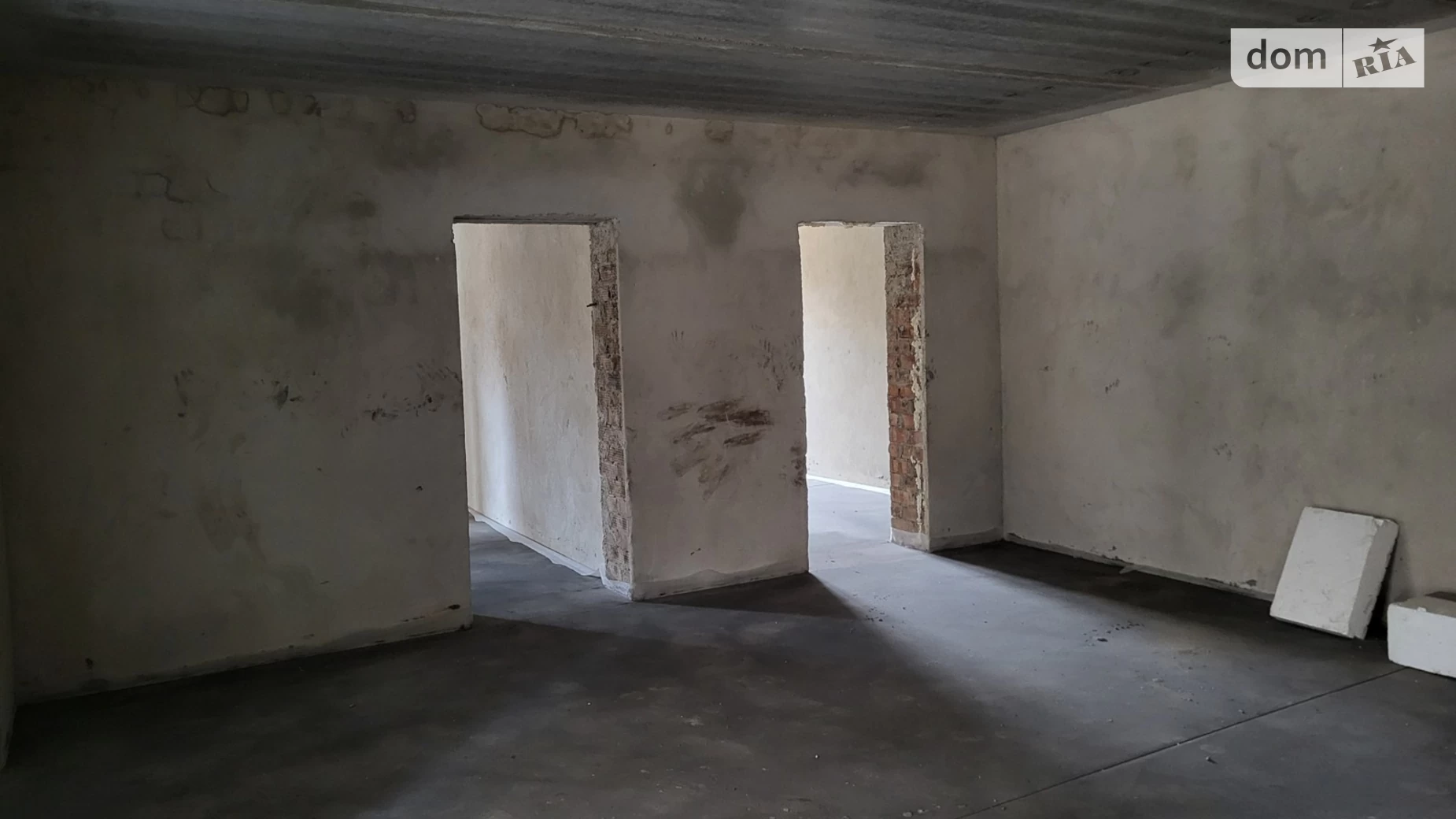 Продается 3-комнатная квартира 99.8 кв. м в Криховцах, ул. 24-го Августа - фото 3