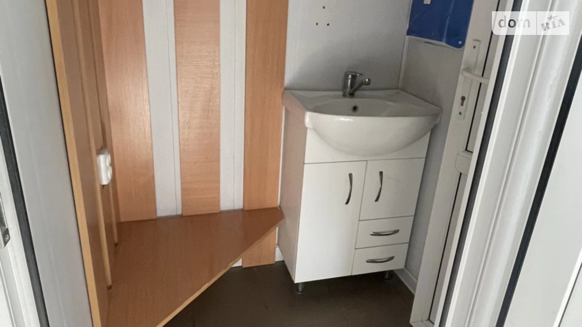 Сдается в аренду помещения свободного назначения 43 кв. м в 1-этажном здании, цена: 12000 грн - фото 3