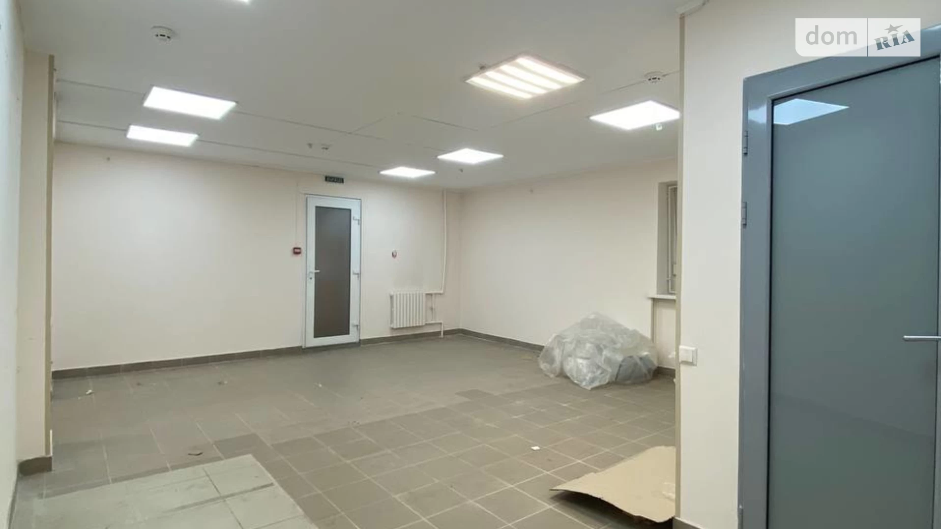 Продается помещения свободного назначения 91 кв. м в 5-этажном здании, цена: 110000 $ - фото 2