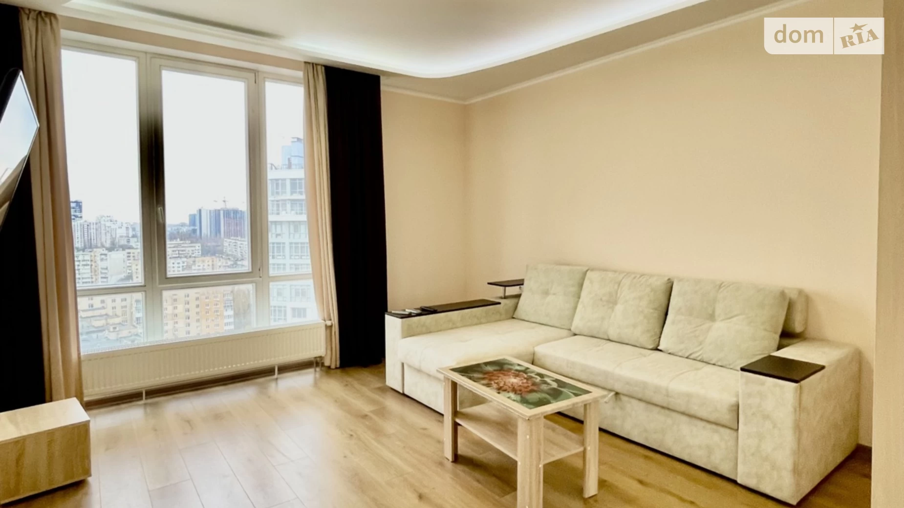 Продается 2-комнатная квартира 75 кв. м в Одессе, ул. Генуэзская - фото 2