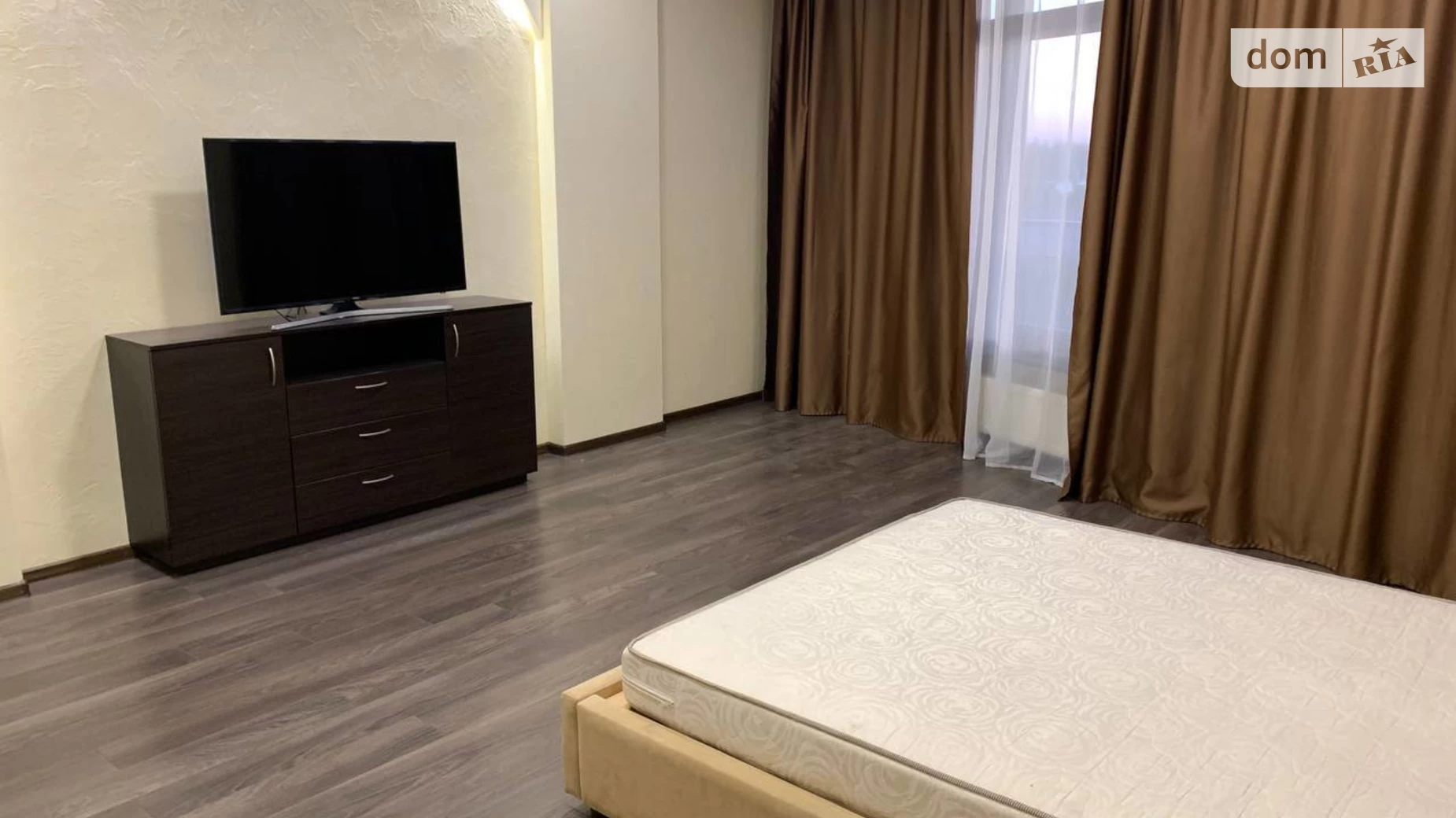 Сдается в аренду 1-комнатная квартира 62 кв. м в Вишенки, ул. Приозёрная, 15 - фото 3